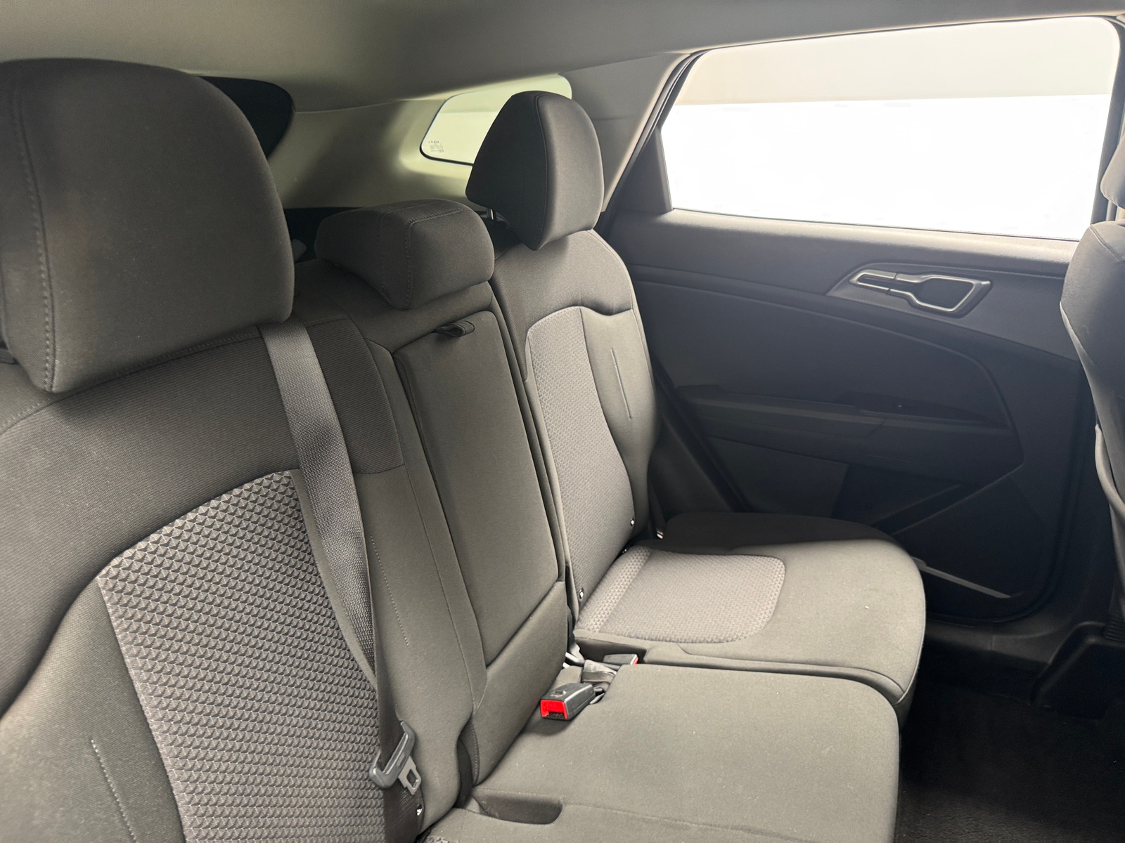 Thumbnail: 2025 Kia Sportage - 6