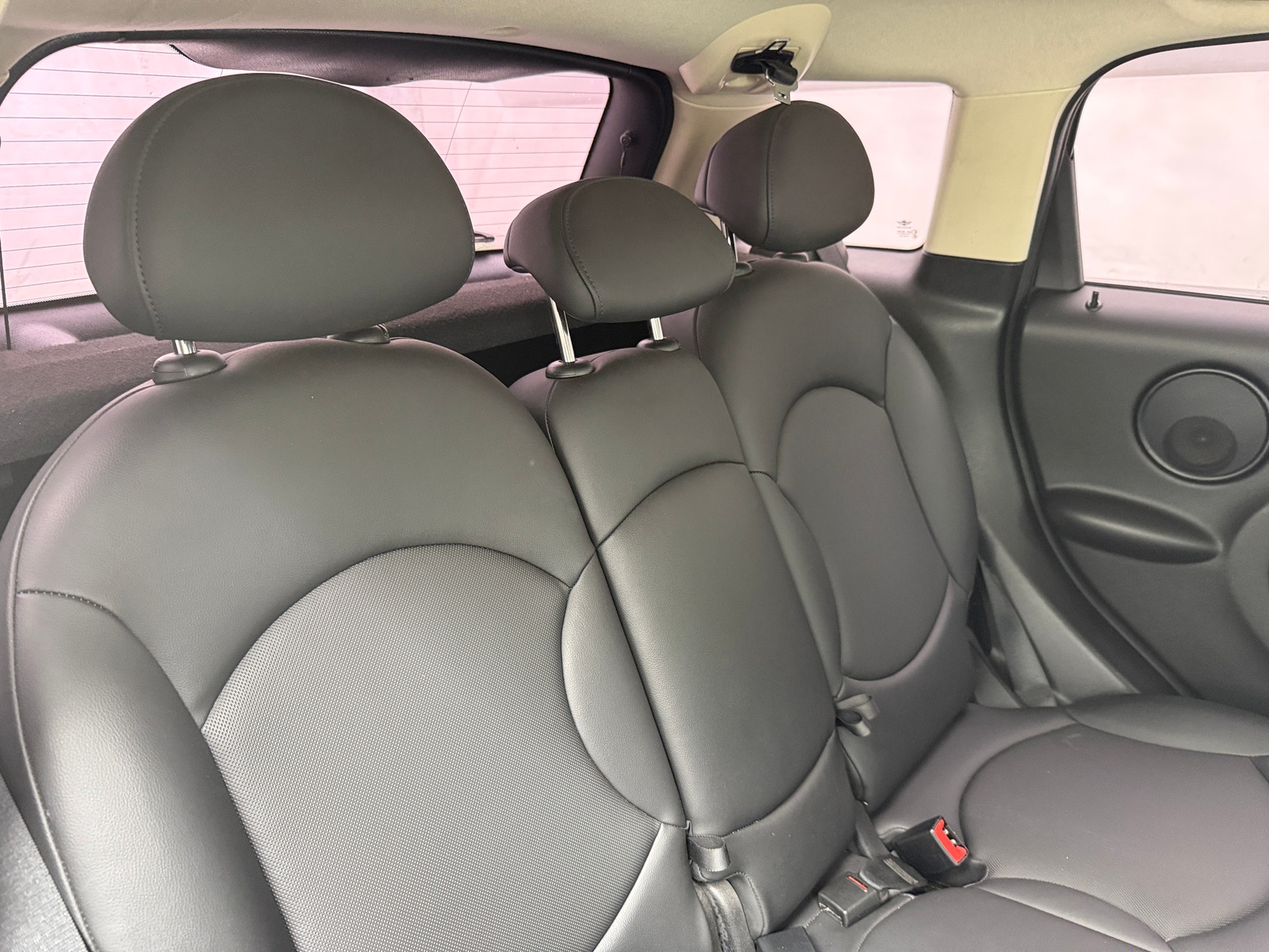 Thumbnail: 2012 MINI Cooper Countryman - 5