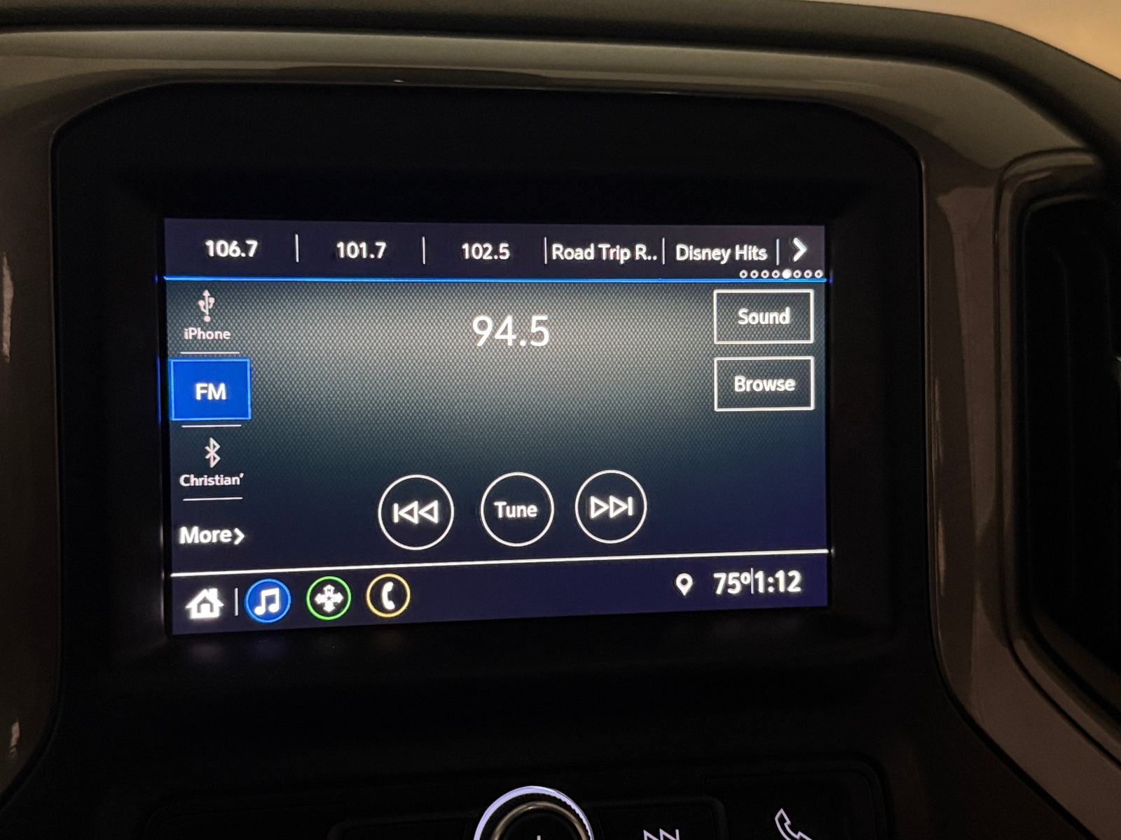 Thumbnail: 2021 Chevrolet Silverado 1500 - 4