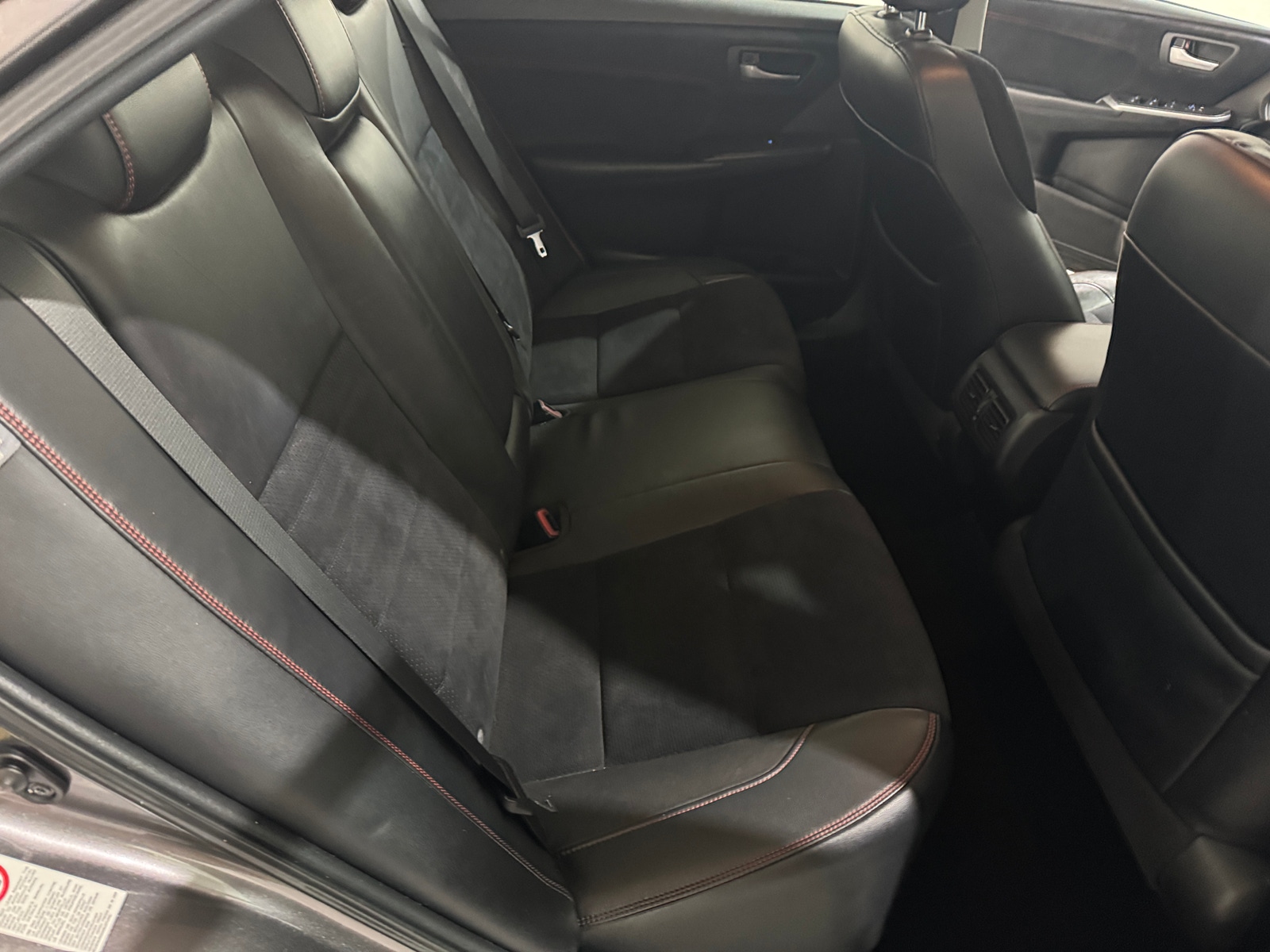 Thumbnail: 2015 Toyota Camry - 6