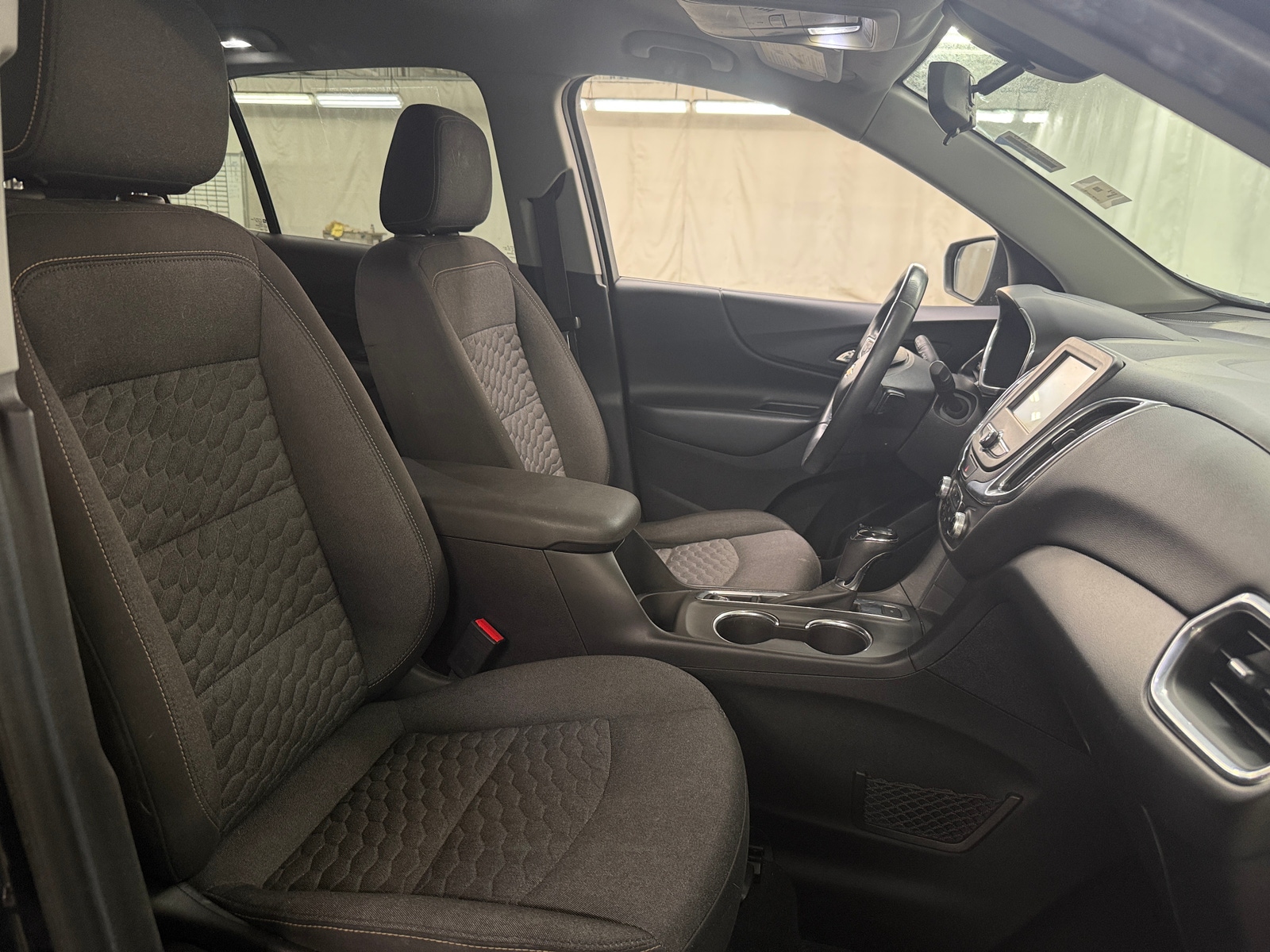Thumbnail: 2018 Chevrolet Equinox - 2