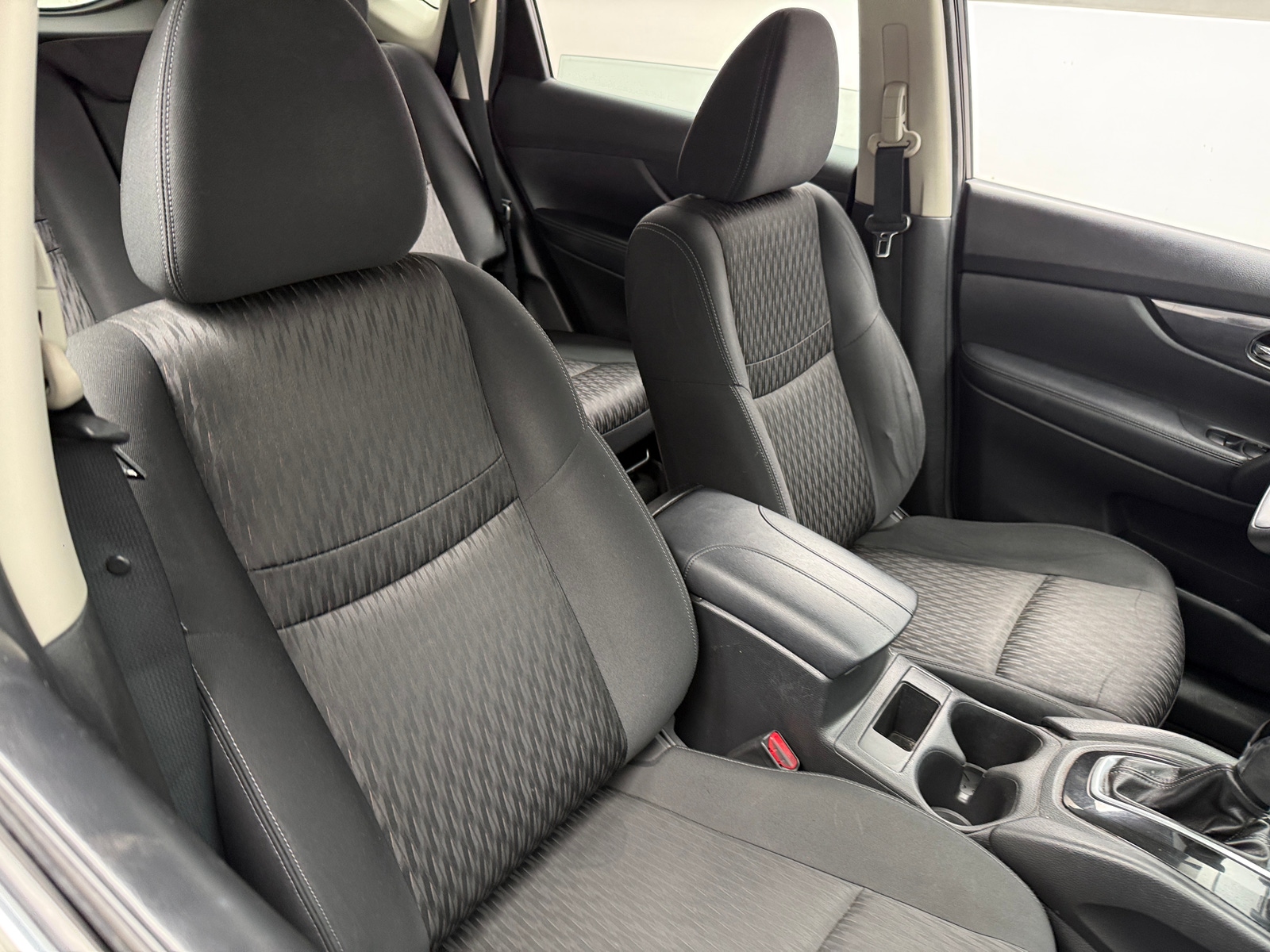 Thumbnail: 2018 Nissan Rogue - 2
