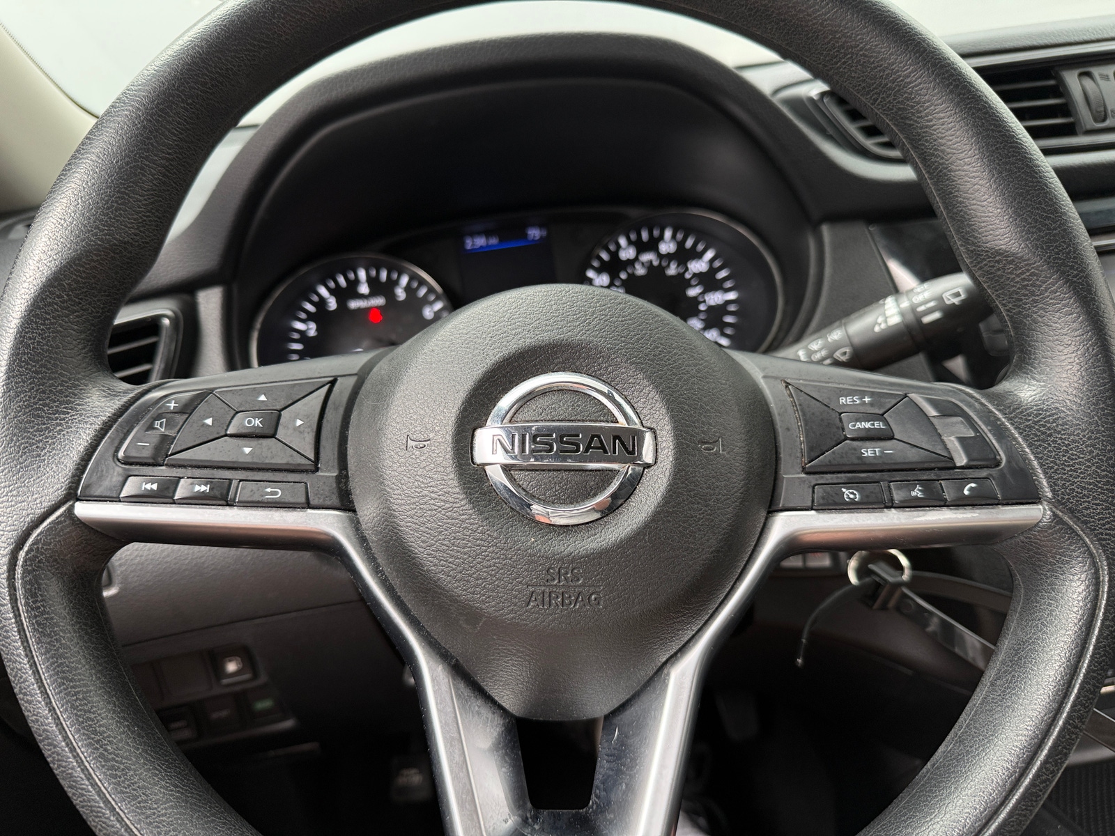 Thumbnail: 2018 Nissan Rogue - 5