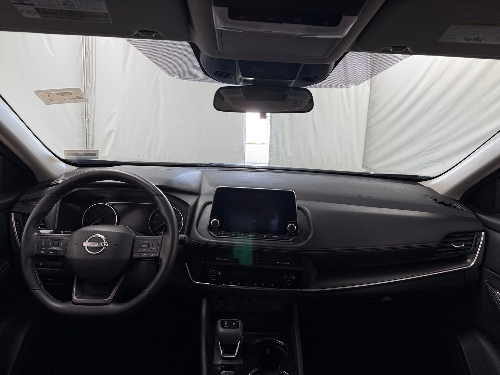 Thumbnail: 2025 Nissan Rogue - 3