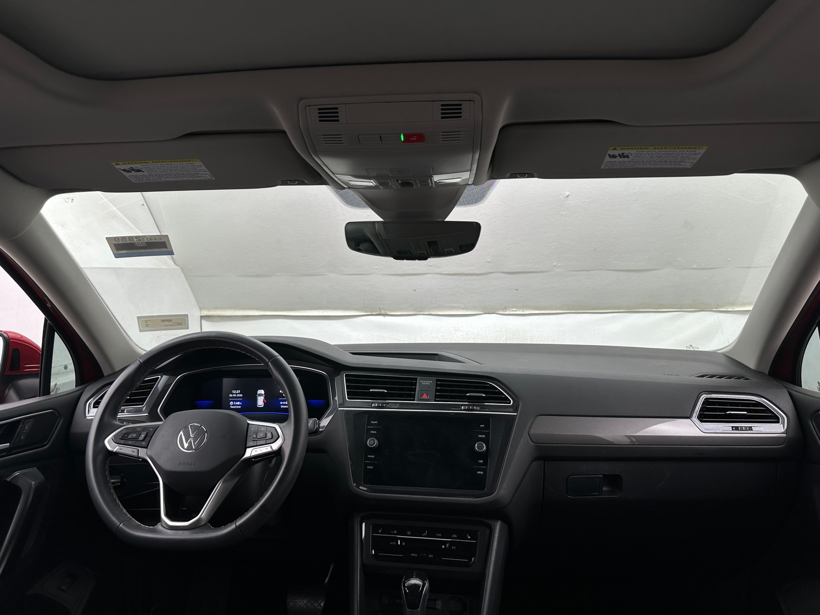 Thumbnail: 2022 Volkswagen Tiguan - 2