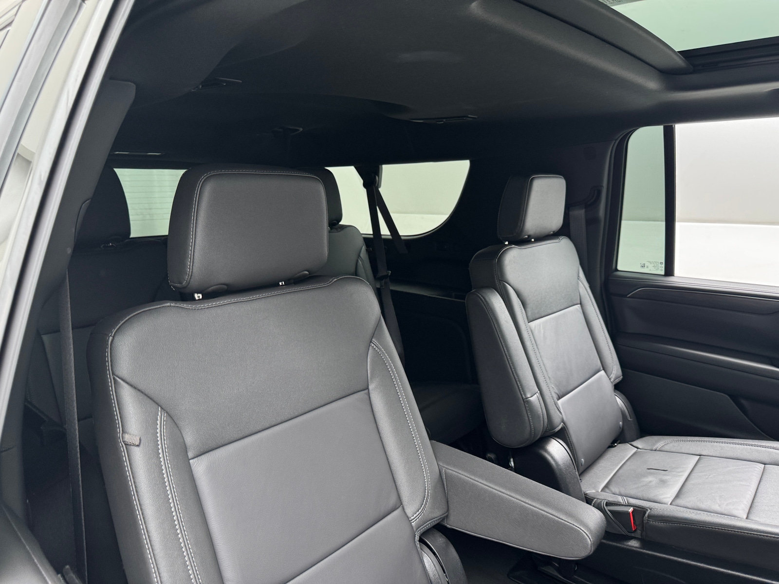 Thumbnail: 2024 Chevrolet Suburban - 5