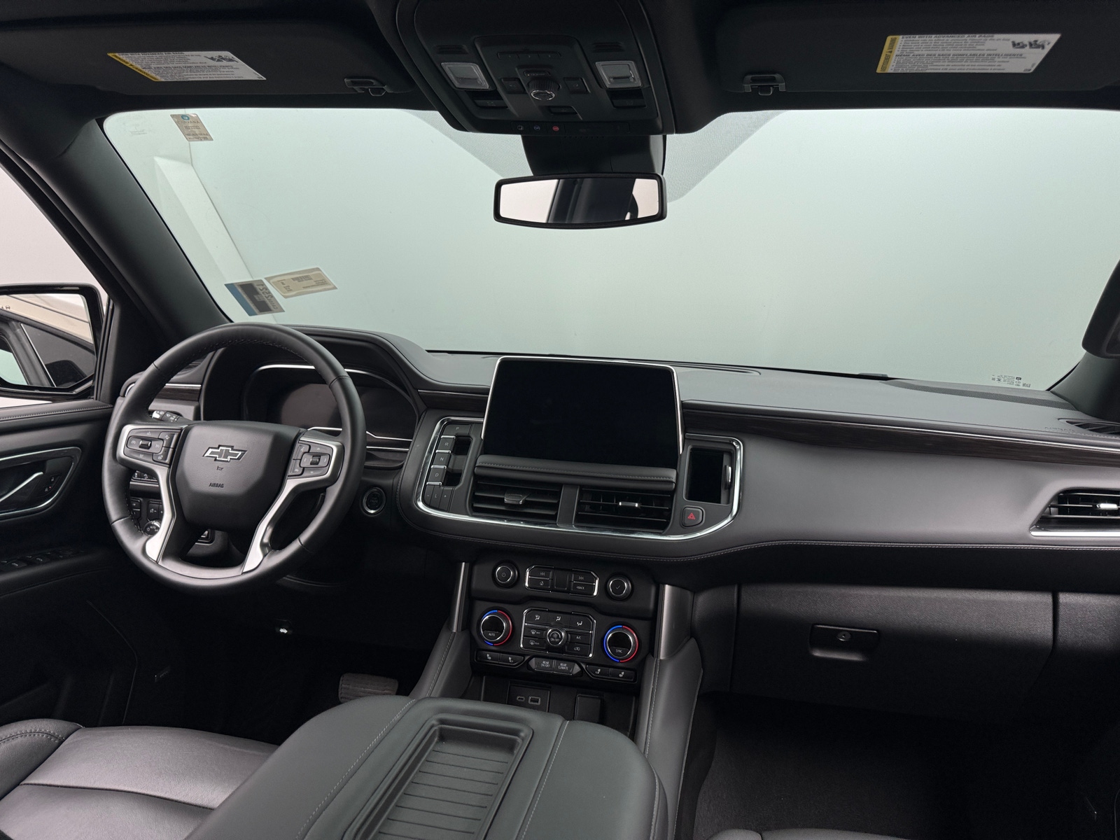Thumbnail: 2024 Chevrolet Suburban - 2