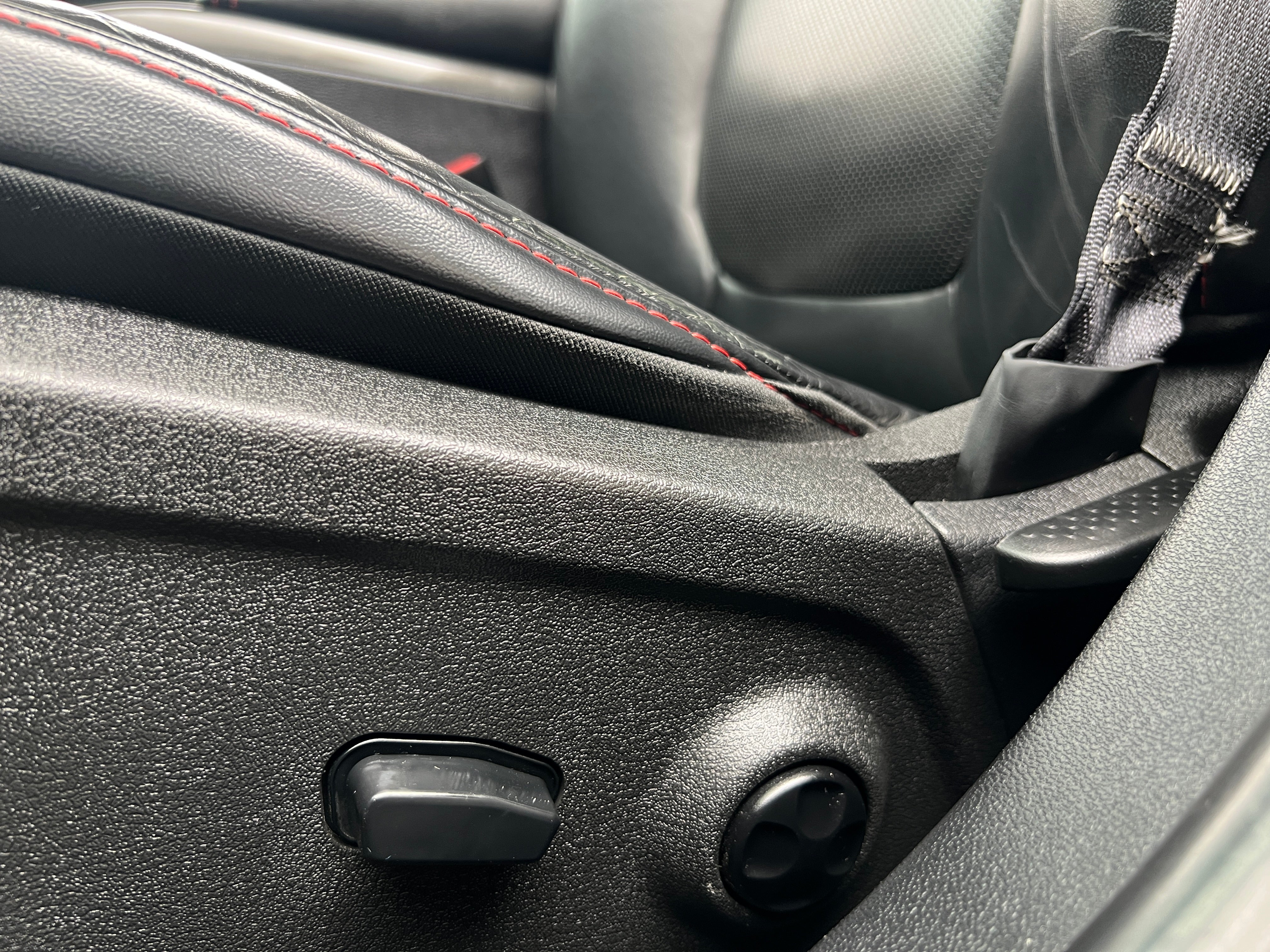 Used 2016 Dodge Journey R/T with VIN 3C4PDDEG8GT117144 for sale in Auburn, WA