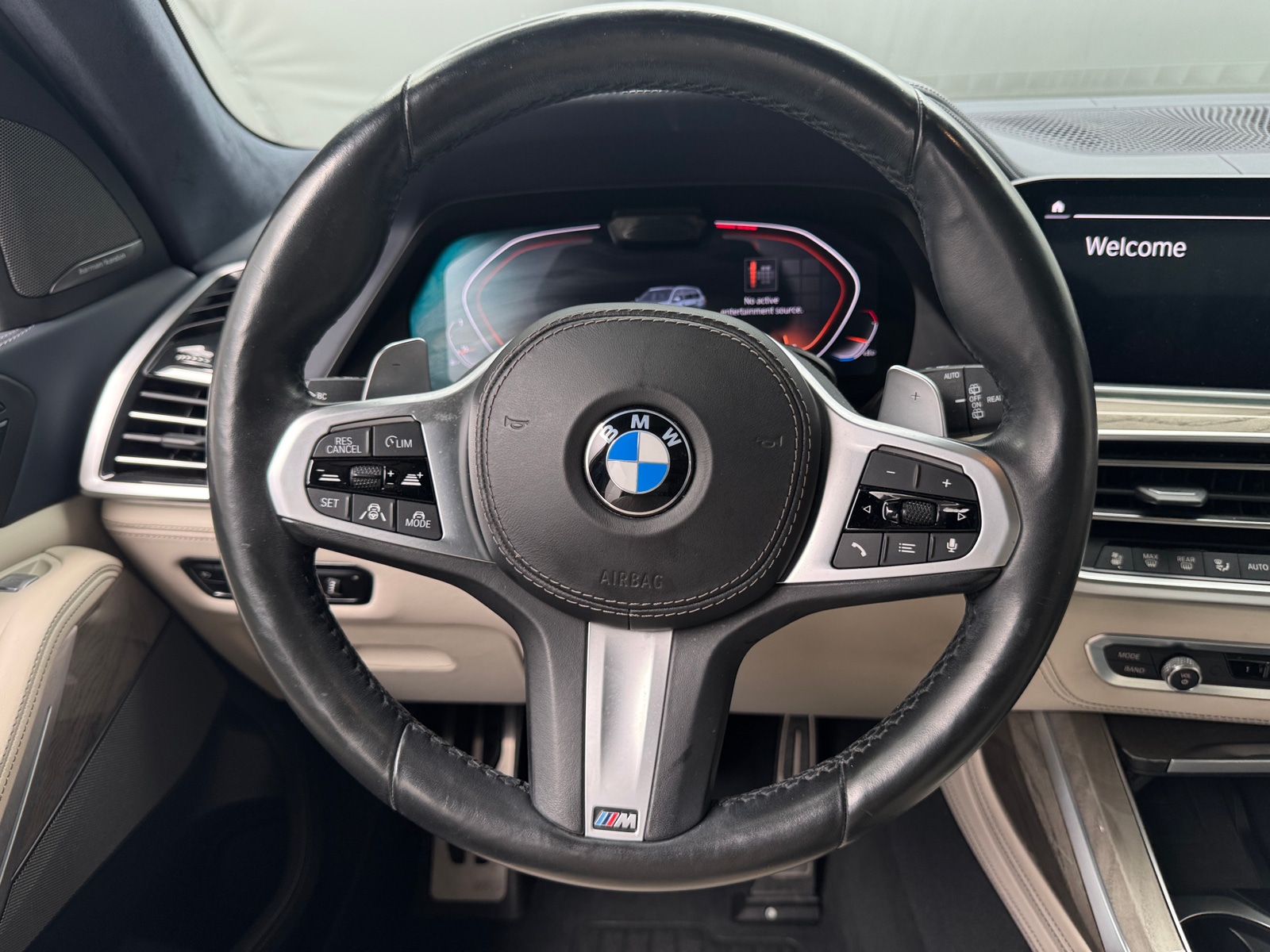 Thumbnail: 2019 BMW X7 - 4