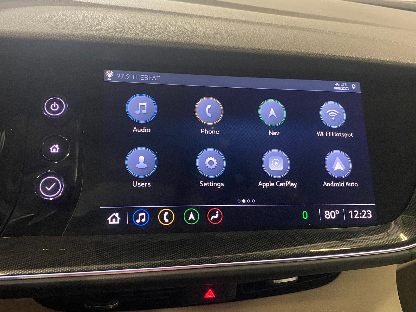 Thumbnail: 2021 Buick Envision - 3