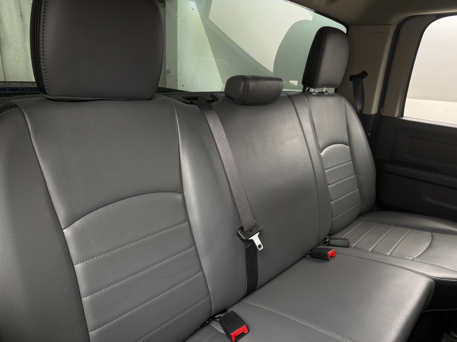 Thumbnail: 2021 RAM 1500 Classic - 6