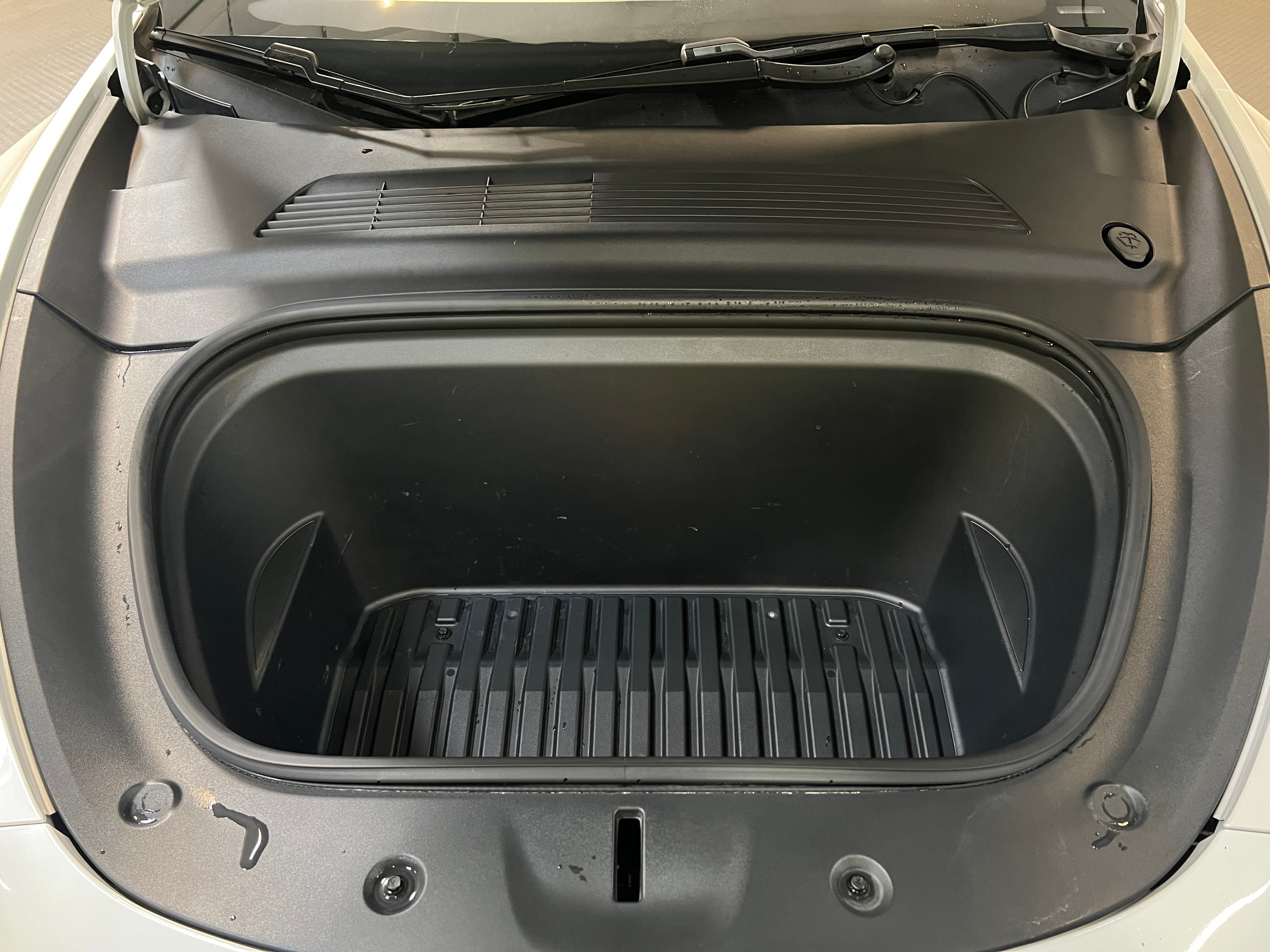 Used 2020 Tesla Model Y Long Range with VIN 5YJYGDEE8LF046210 for sale in Auburn, WA