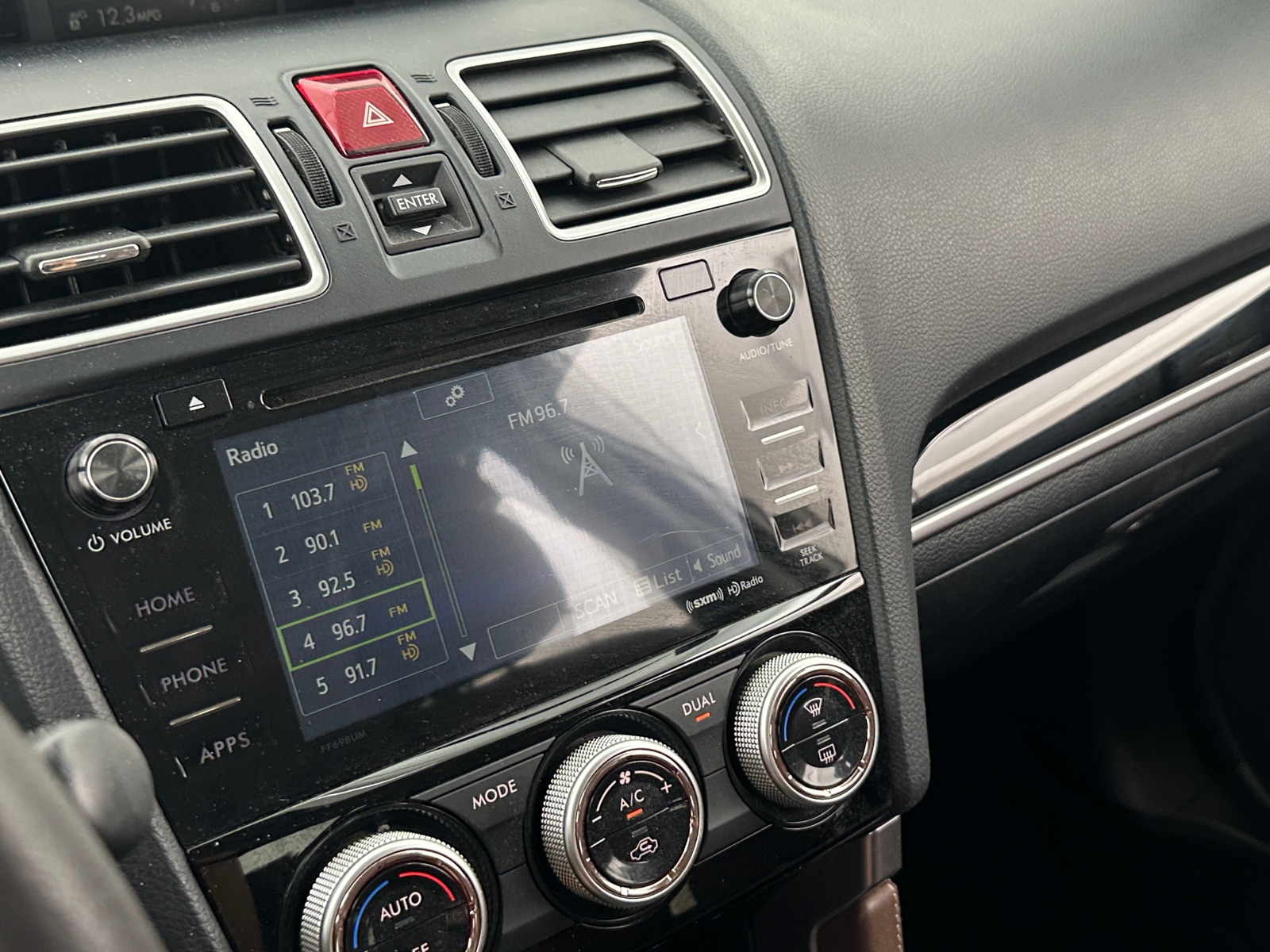 Thumbnail: 2017 Subaru Forester - 3