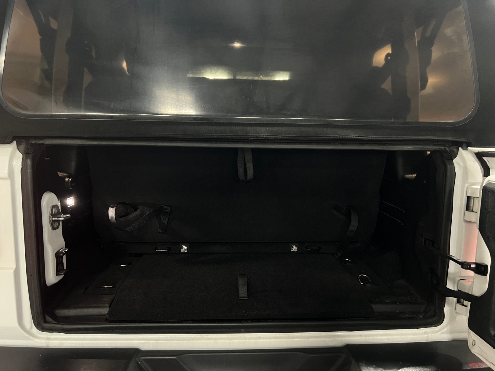 Thumbnail: 2018 Jeep Wrangler - 7