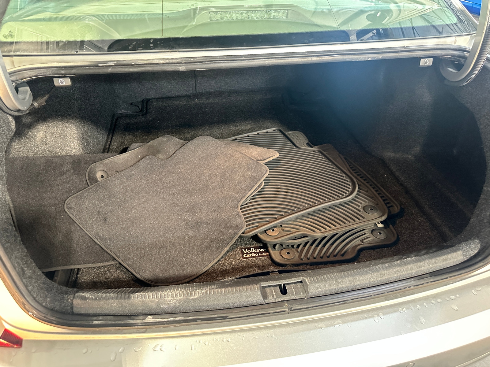 Thumbnail: 2018 Volkswagen Passat - 7