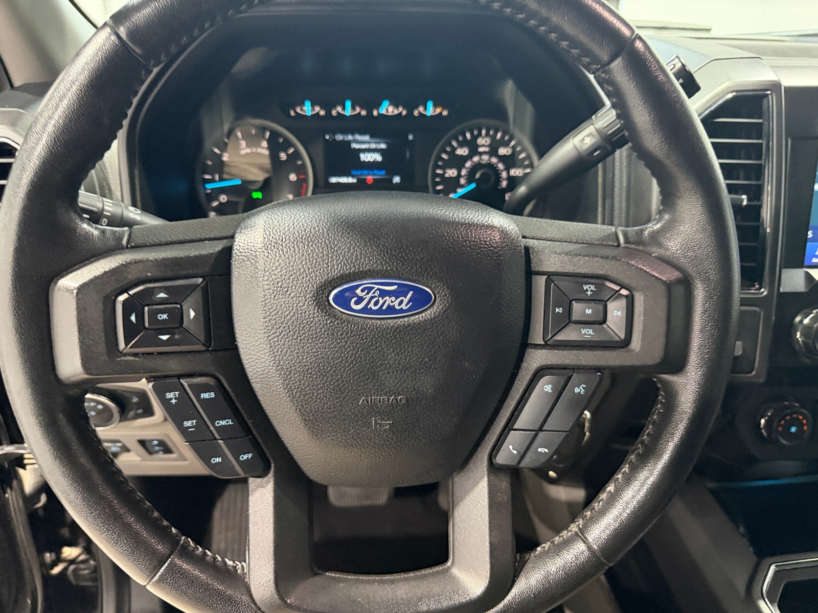 Thumbnail: 2020 Ford Econoline - 5