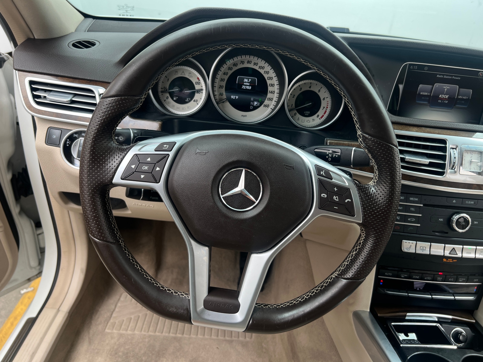Thumbnail: 2016 Mercedes-Benz E-Class - 4