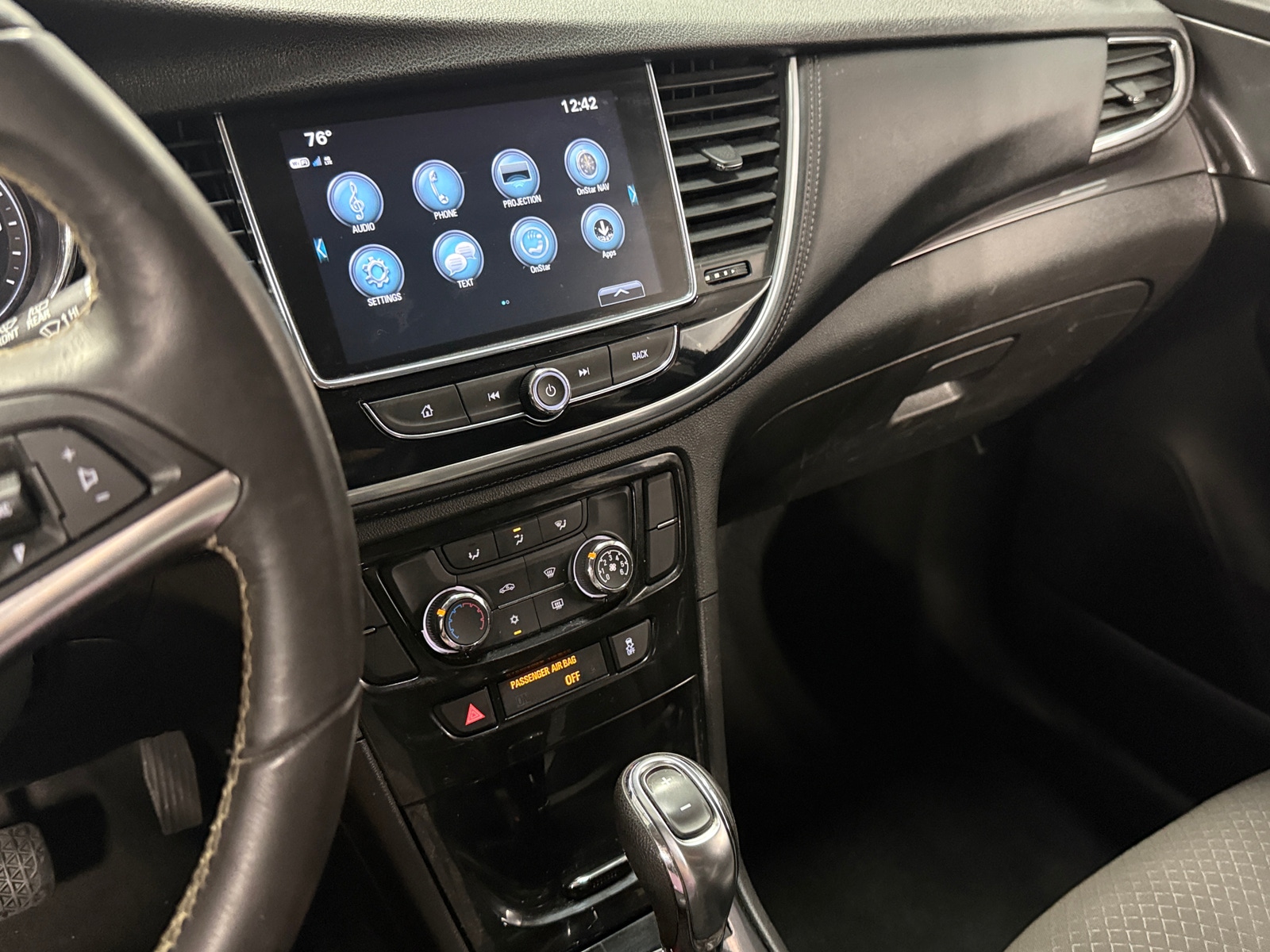 Thumbnail: 2018 Buick Encore - 3