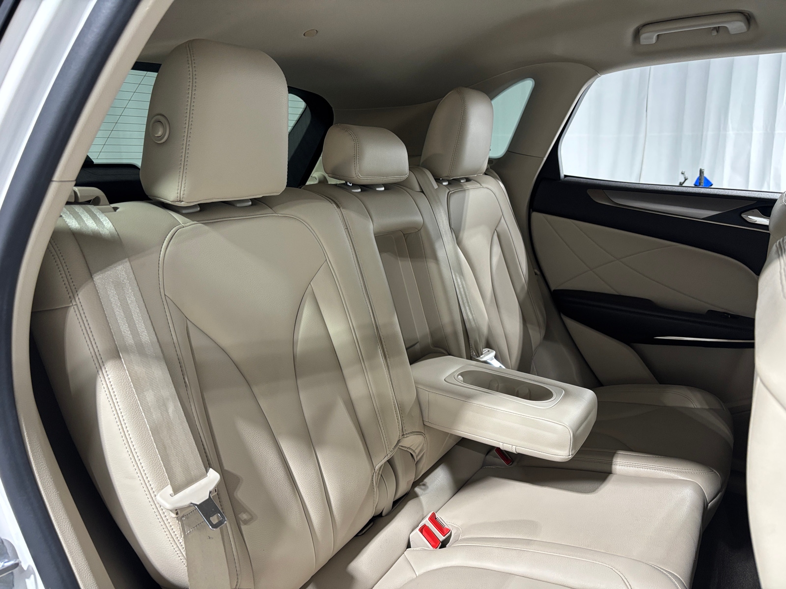 Thumbnail: 2019 Lincoln MKC - 5