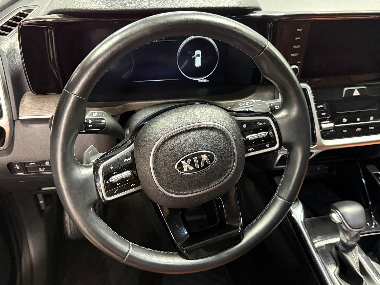 Thumbnail: 2021 Kia Sorento - 4
