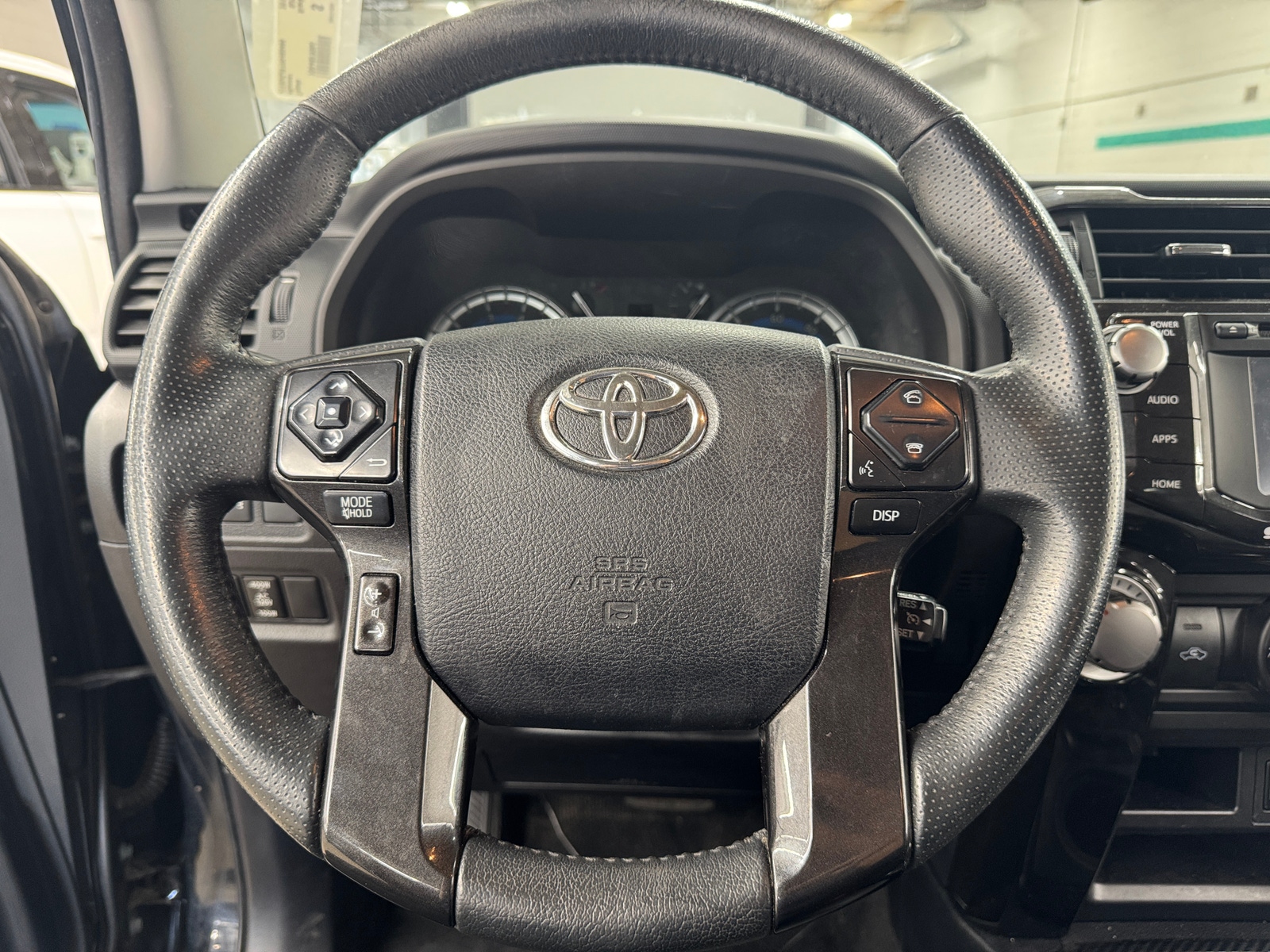 Thumbnail: 2017 Toyota 4Runner - 5