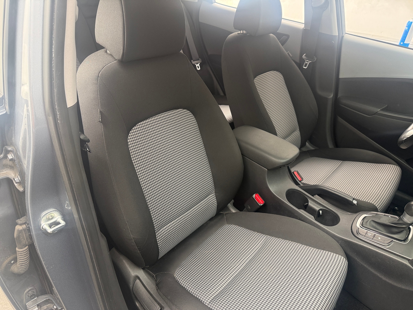 Thumbnail: 2018 Hyundai Kona - 2