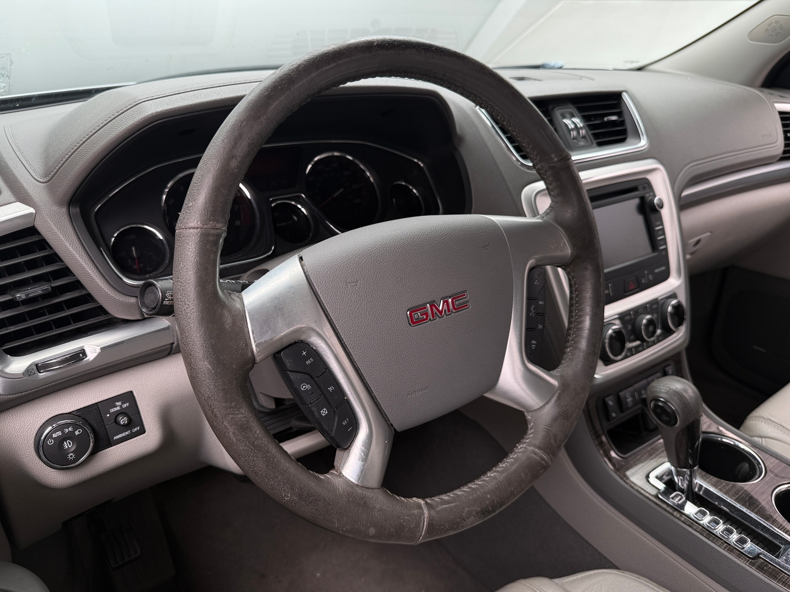 Thumbnail: 2017 GMC Acadia - 4