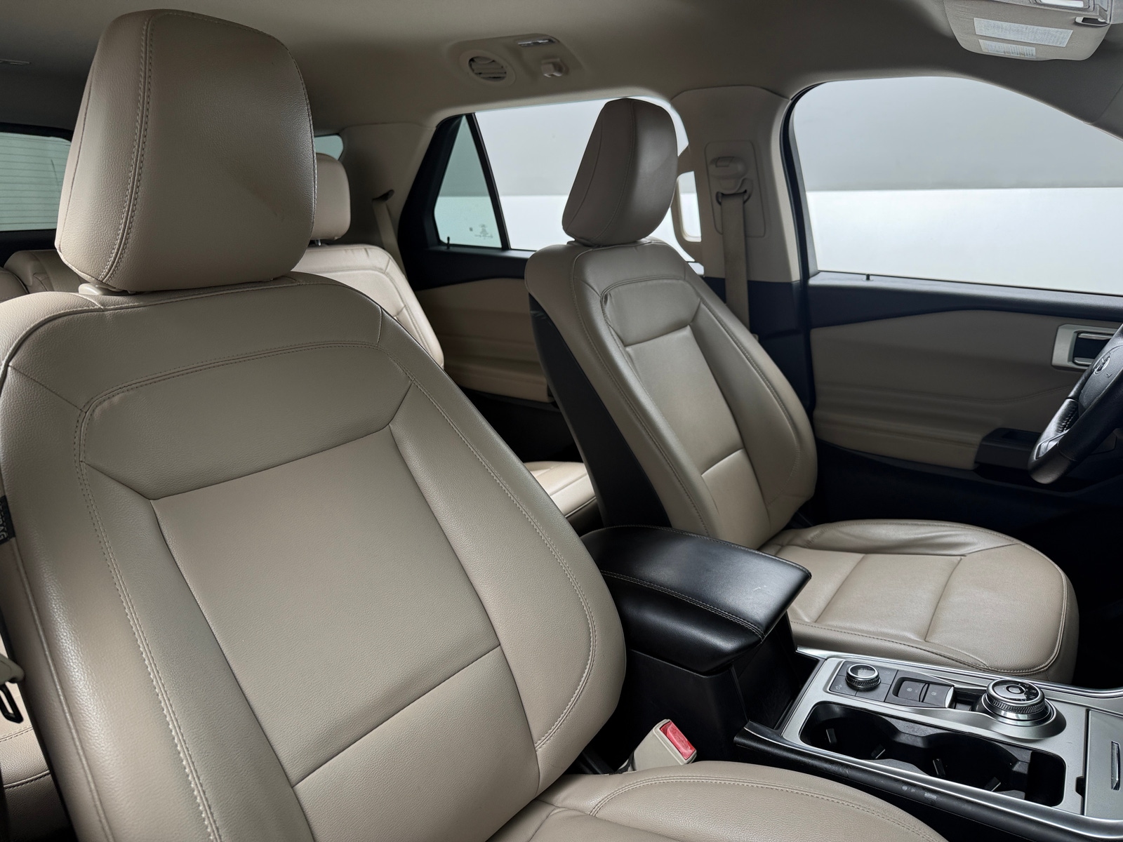 Thumbnail: 2020 Ford Explorer - 2