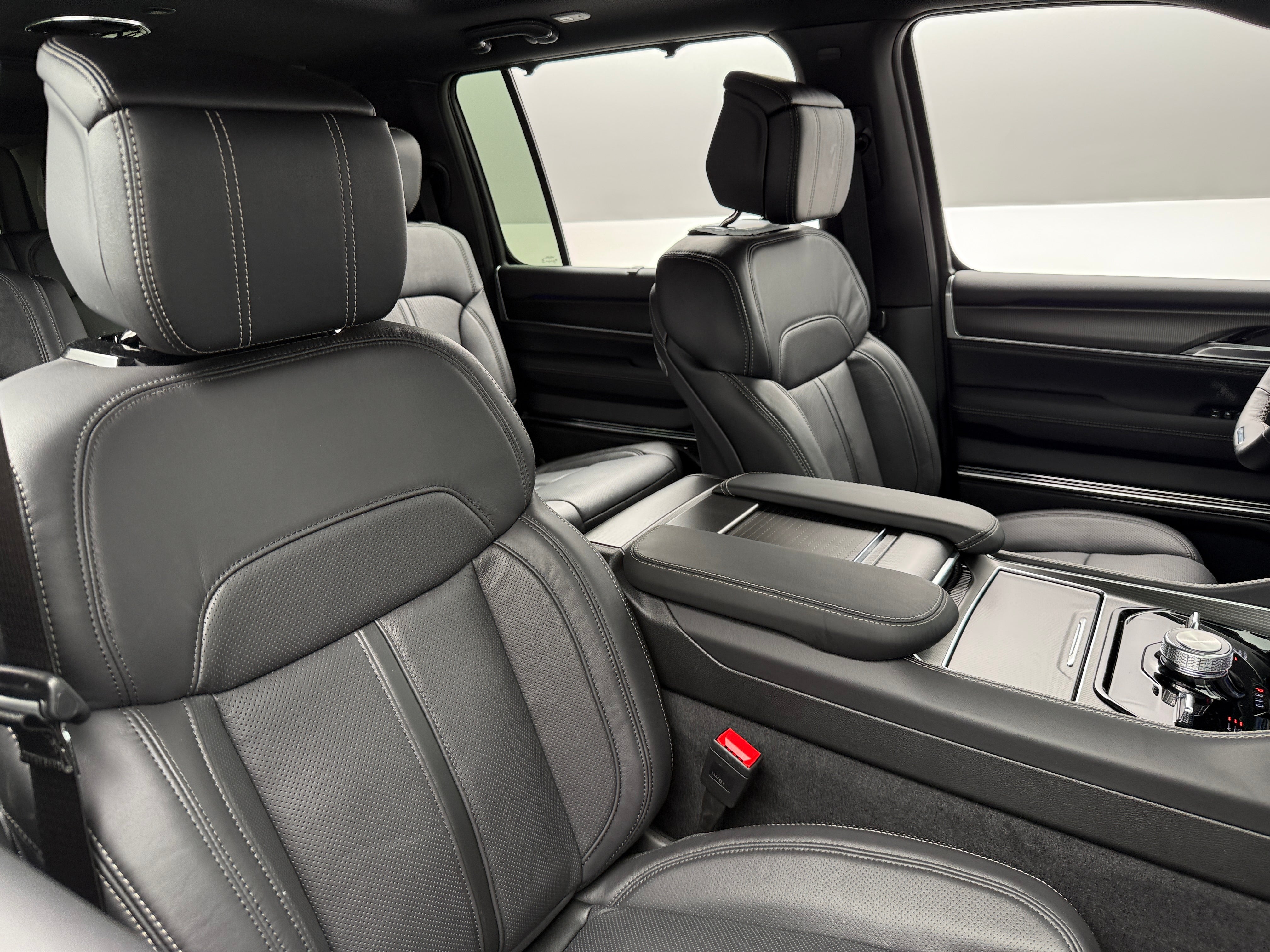 2026 Jeep Grand Wagoneer L