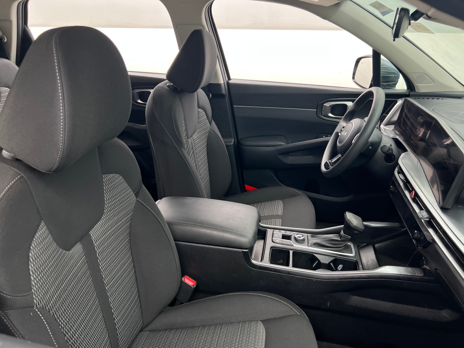 Thumbnail: 2024 Kia Sorento - 2
