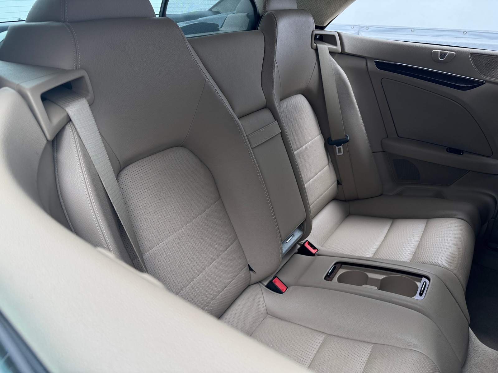 Thumbnail: 2012 Mercedes-Benz E-Class - 6