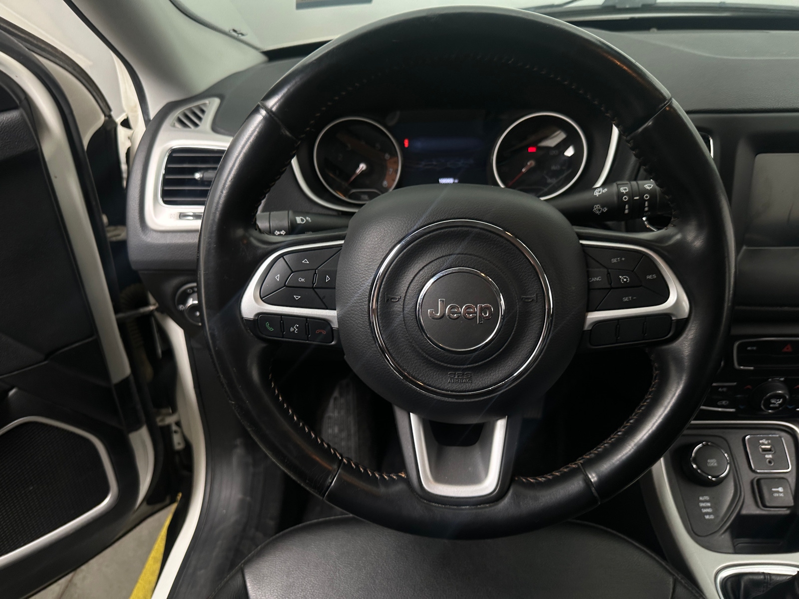 Thumbnail: 2019 Jeep Compass - 5