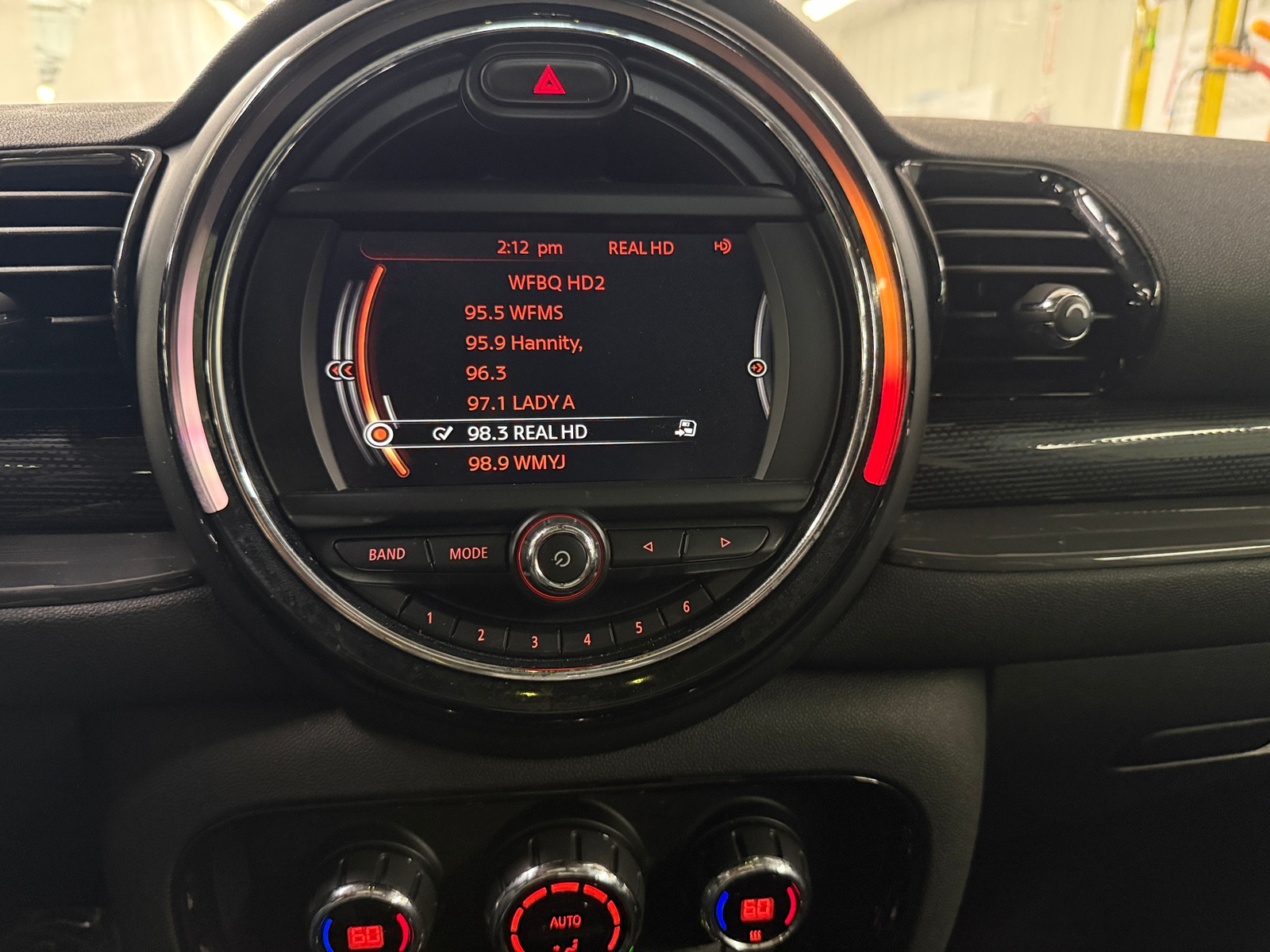 Thumbnail: 2017 MINI Cooper Clubman - 3