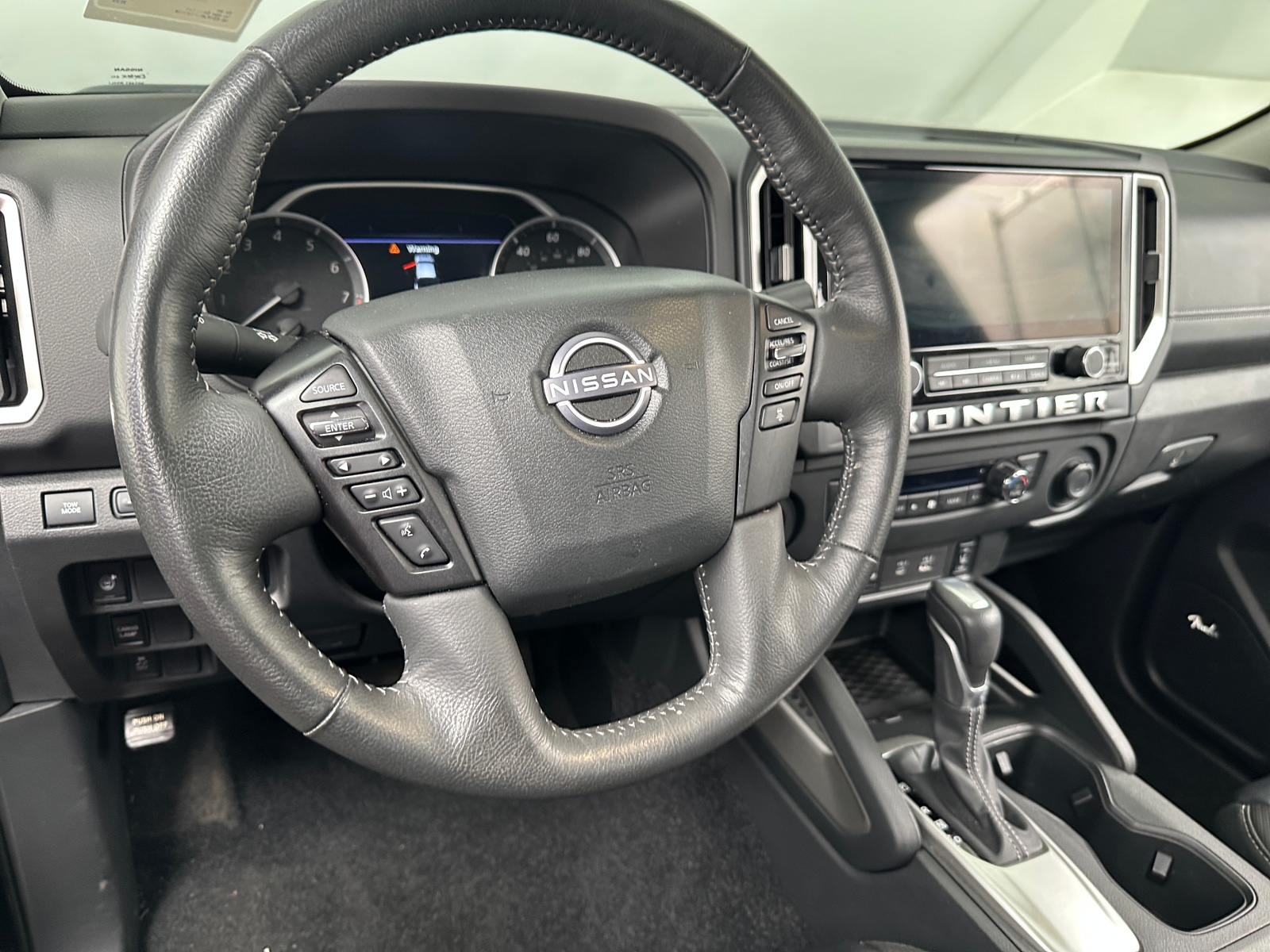 Thumbnail: 2025 Nissan Frontier - 4