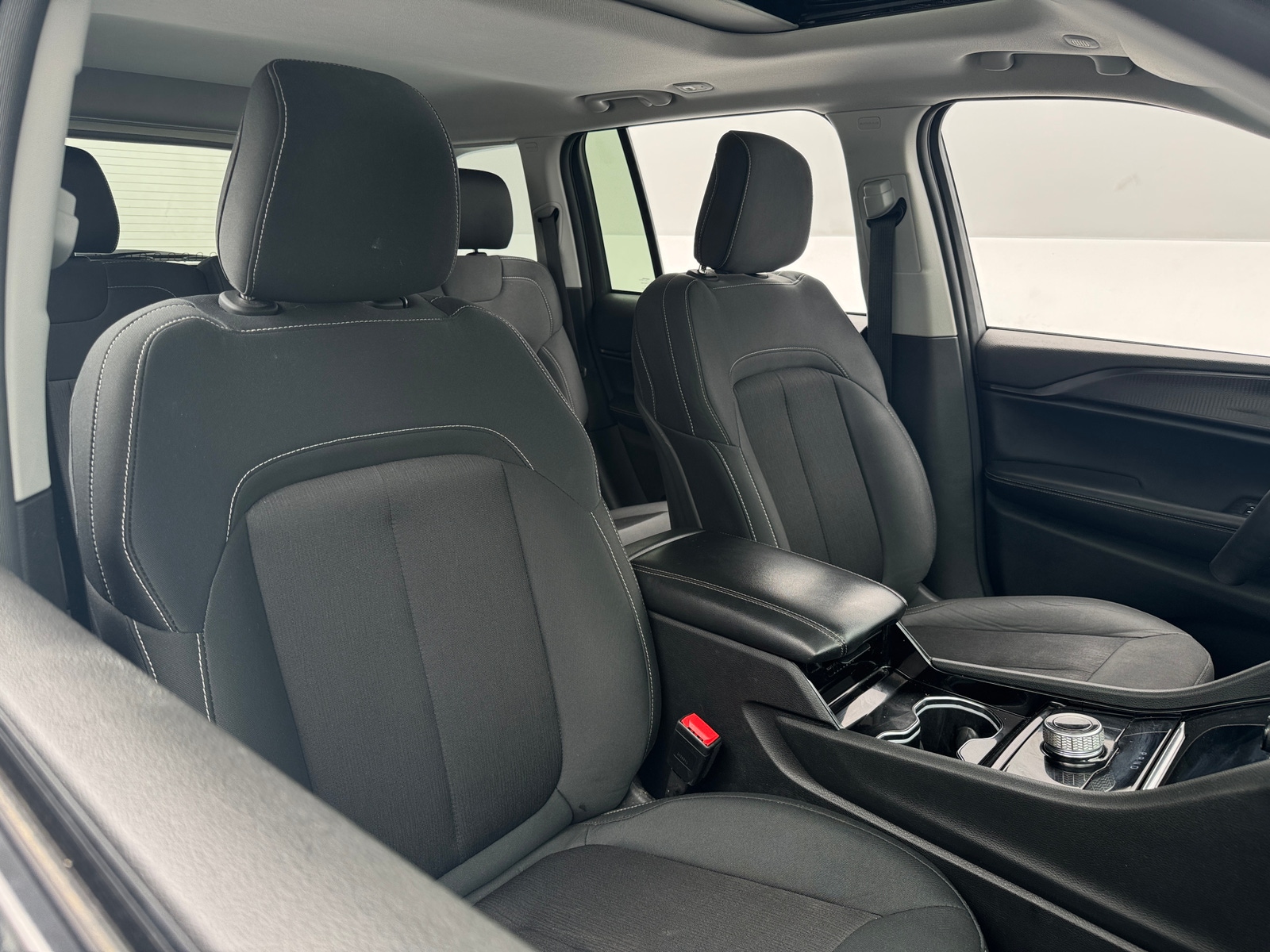 Thumbnail: 2023 Jeep Grand Cherokee - 2