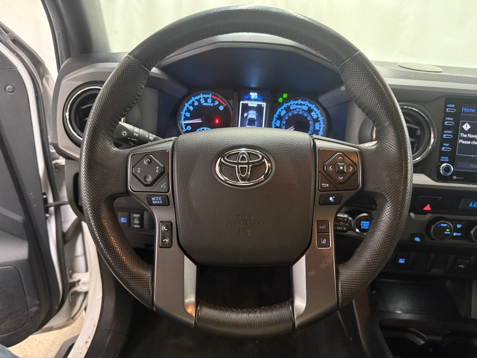 Thumbnail: 2022 Toyota Tacoma - 5