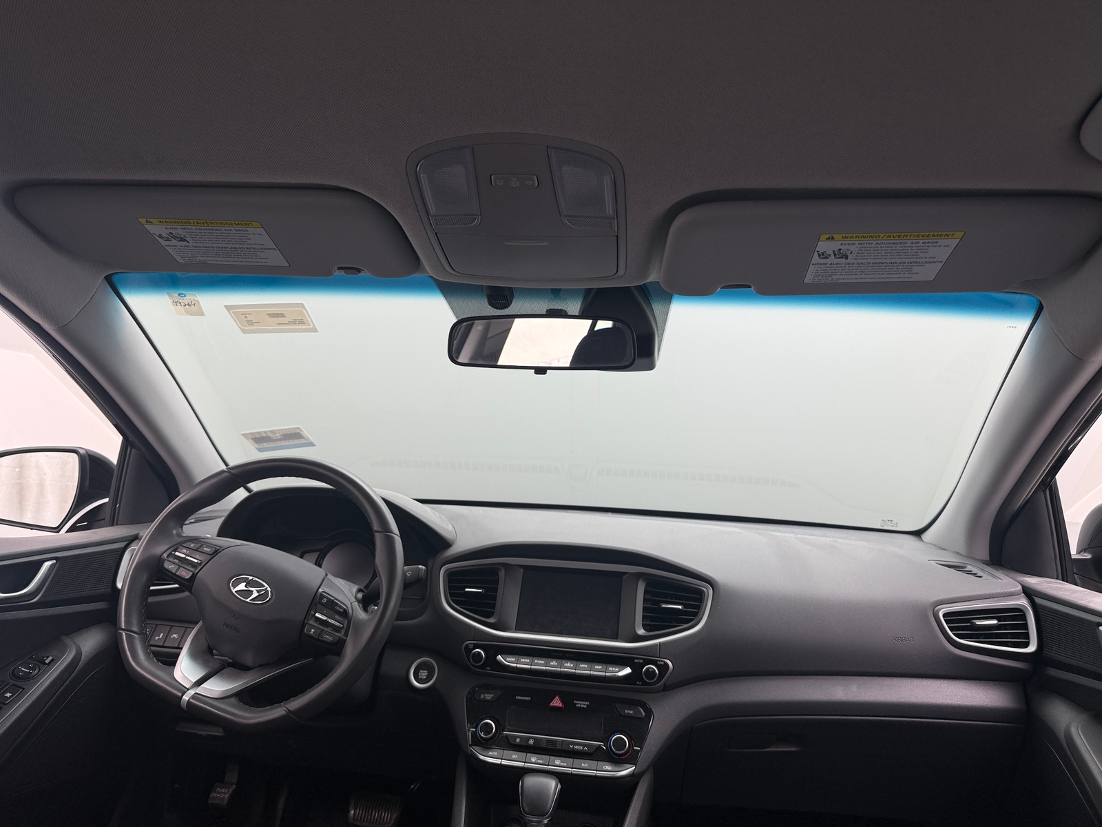 Thumbnail: 2018 Hyundai Ioniq - 3