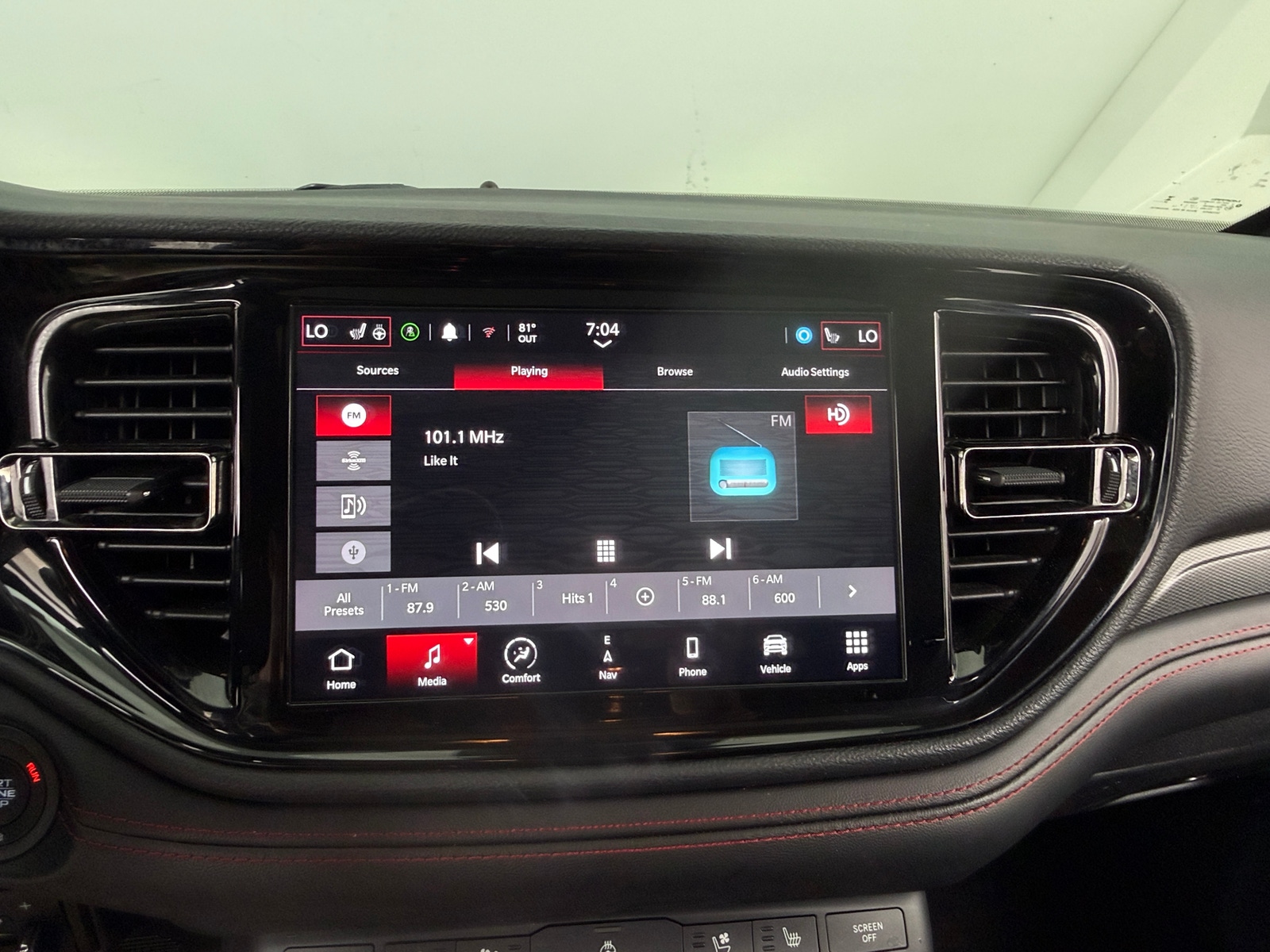 Thumbnail: 2024 Dodge Durango - 3