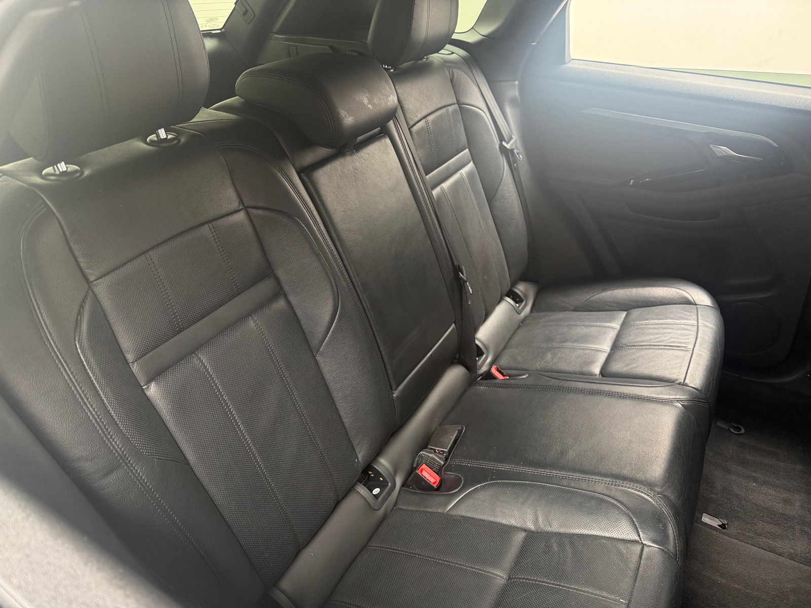Thumbnail: 2020 Land Rover Range Rover Evoque - 5