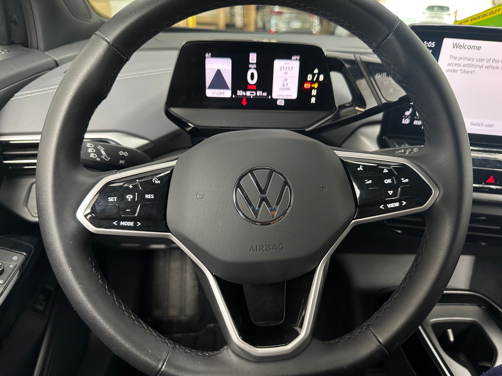 Thumbnail: 2023 Volkswagen ID.4 - 4