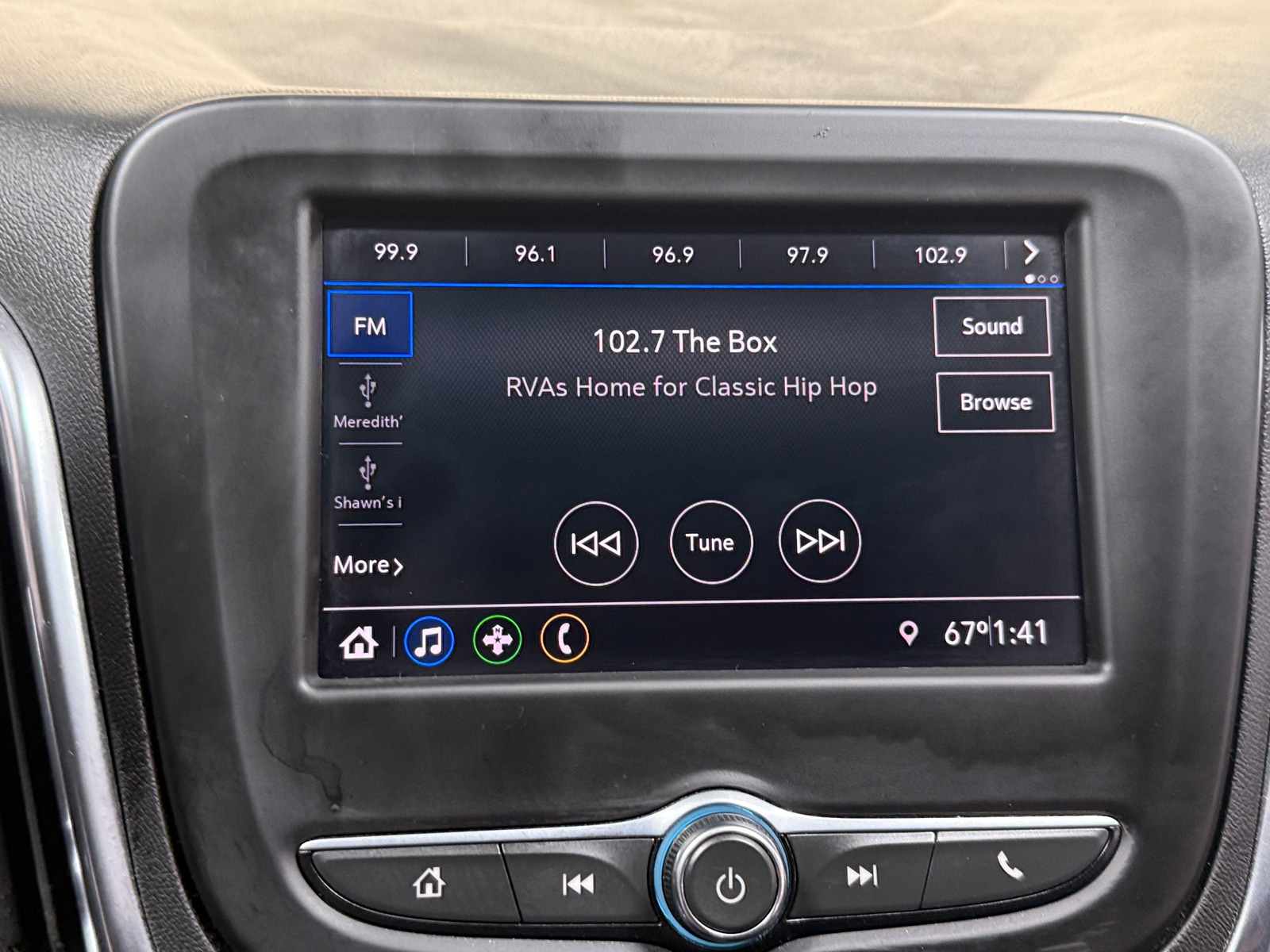 Thumbnail: 2020 Chevrolet Equinox - 4