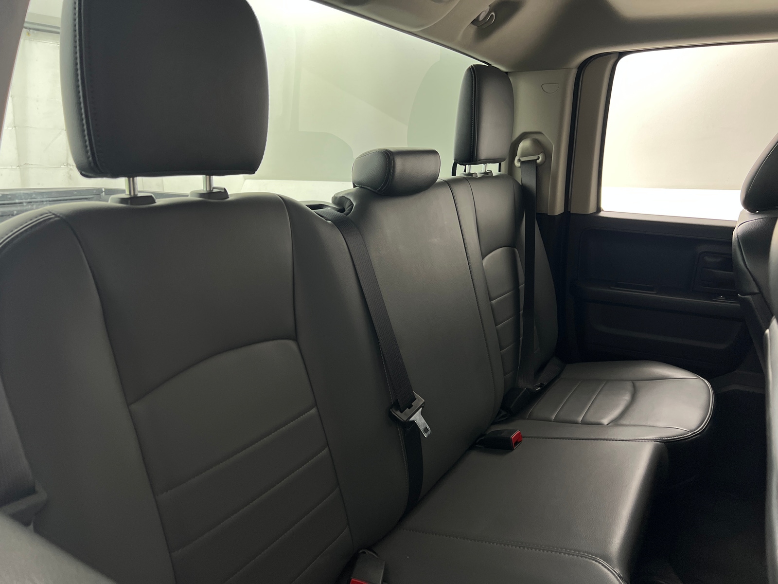 Thumbnail: 2022 RAM 1500 Classic - 6