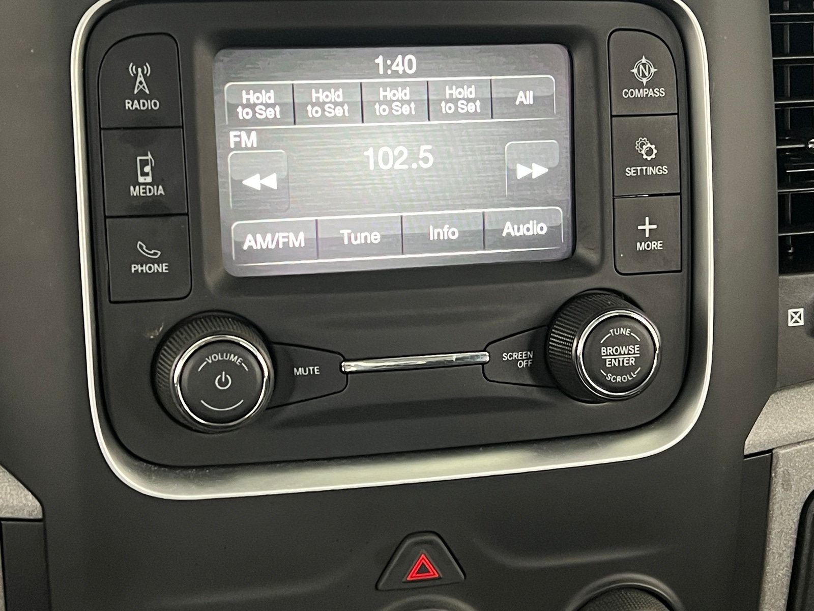 Thumbnail: 2022 RAM 1500 Classic - 4