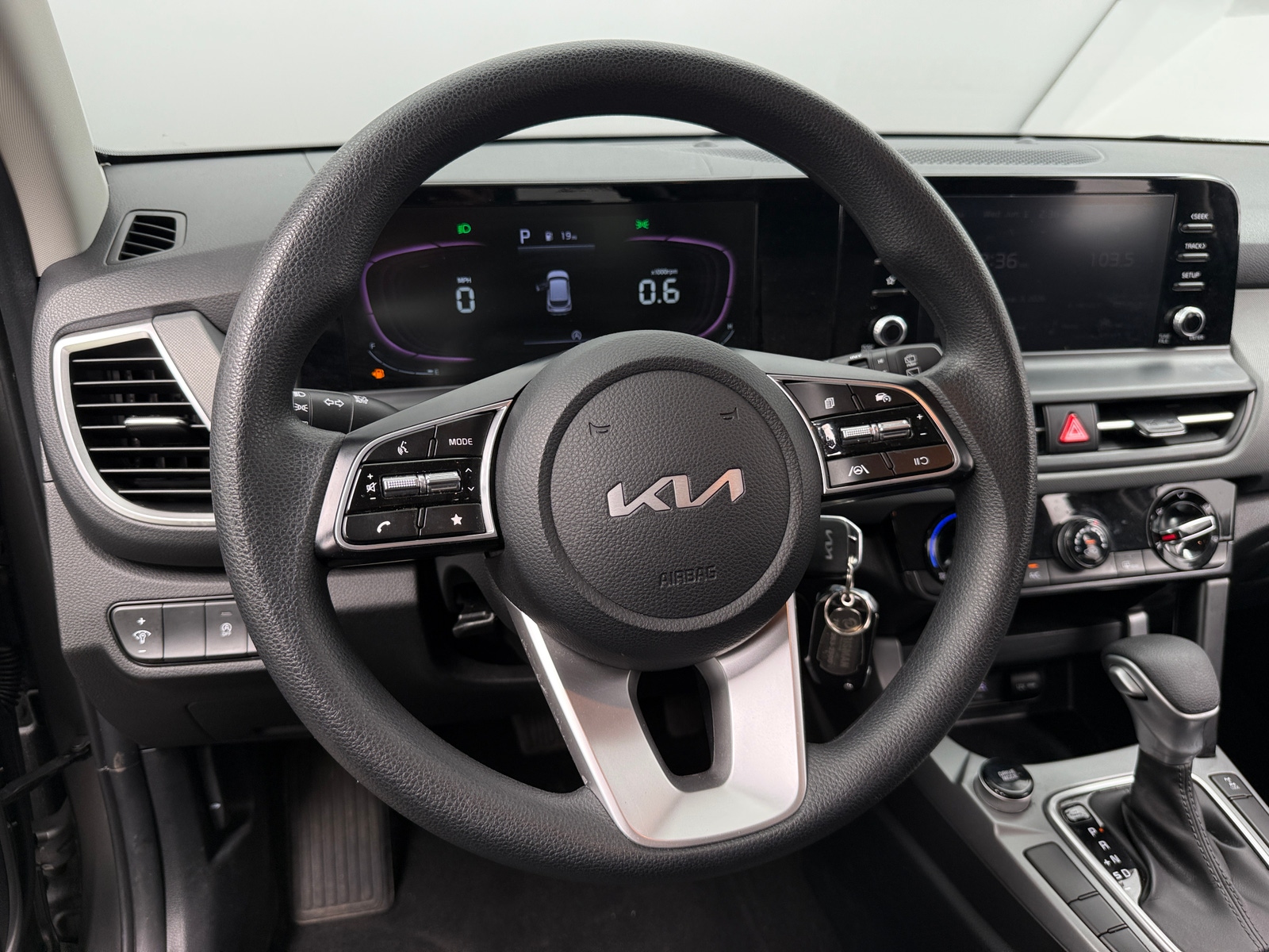 Thumbnail: 2024 Kia Seltos - 5