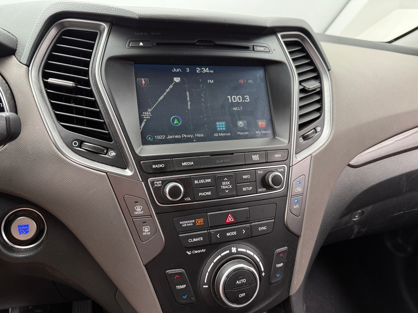 Thumbnail: 2017 Hyundai Santa Fe - 3