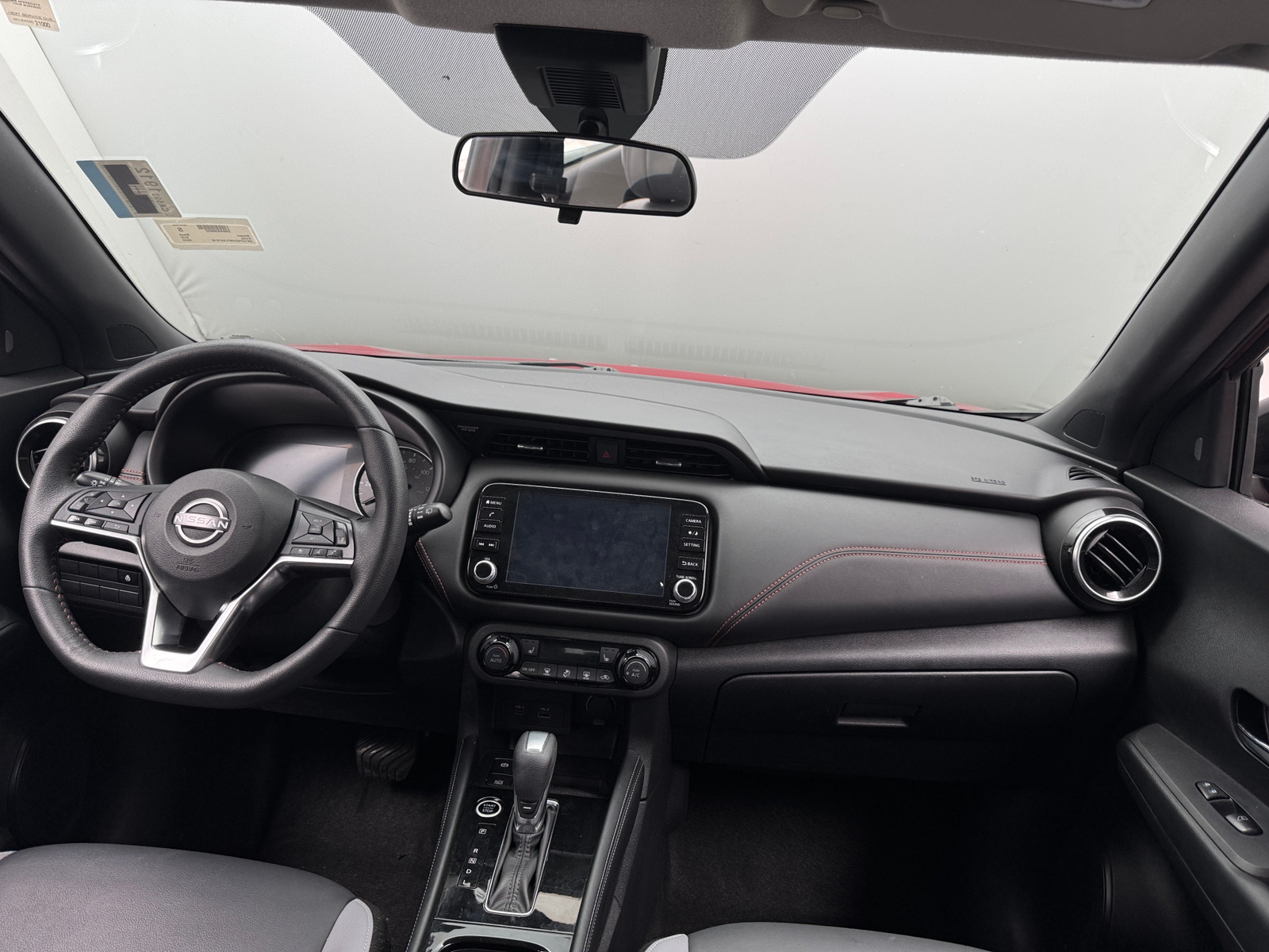 Thumbnail: 2023 Nissan Kicks - 3