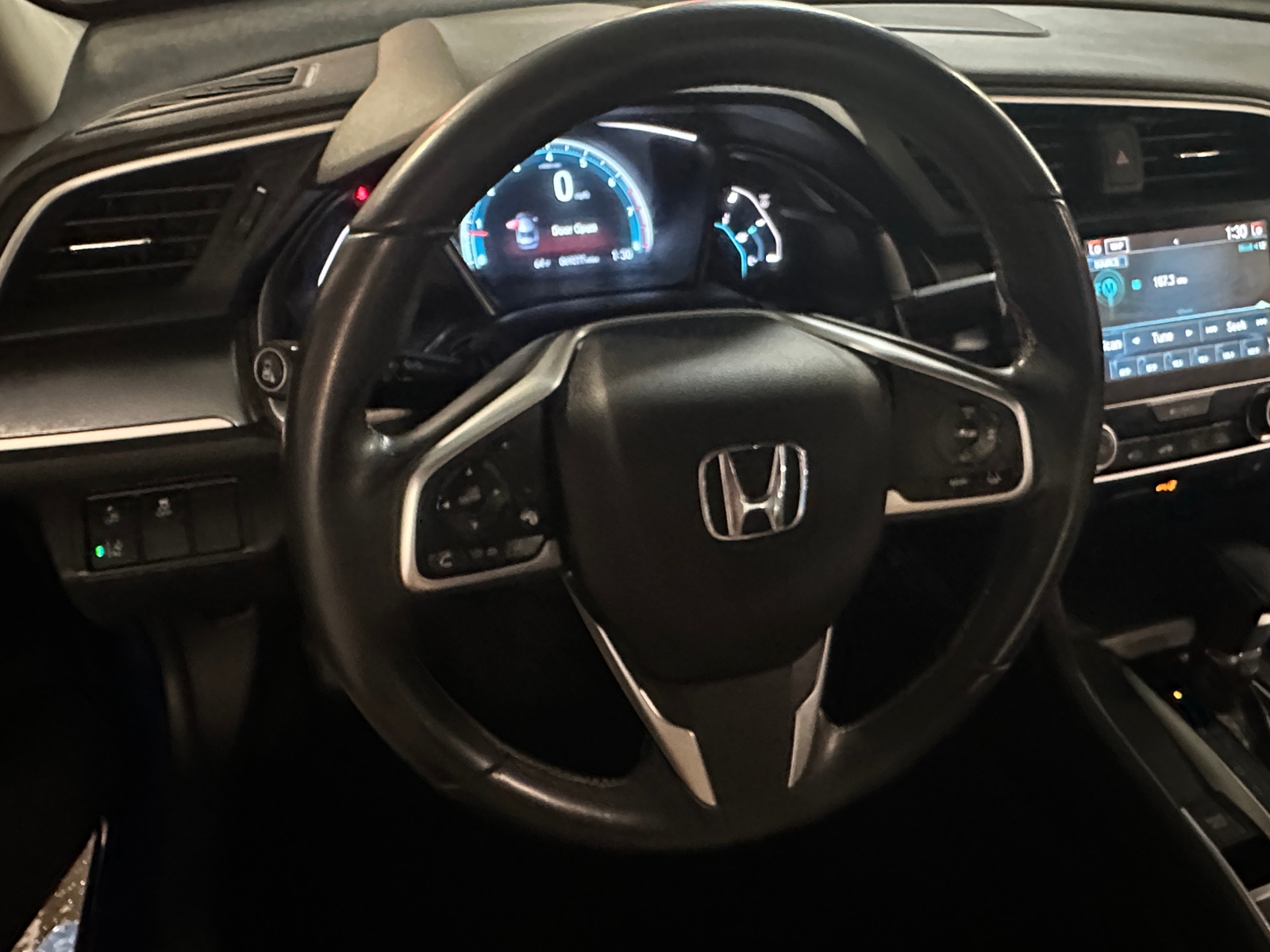 Thumbnail: 2016 Honda Civic - 4