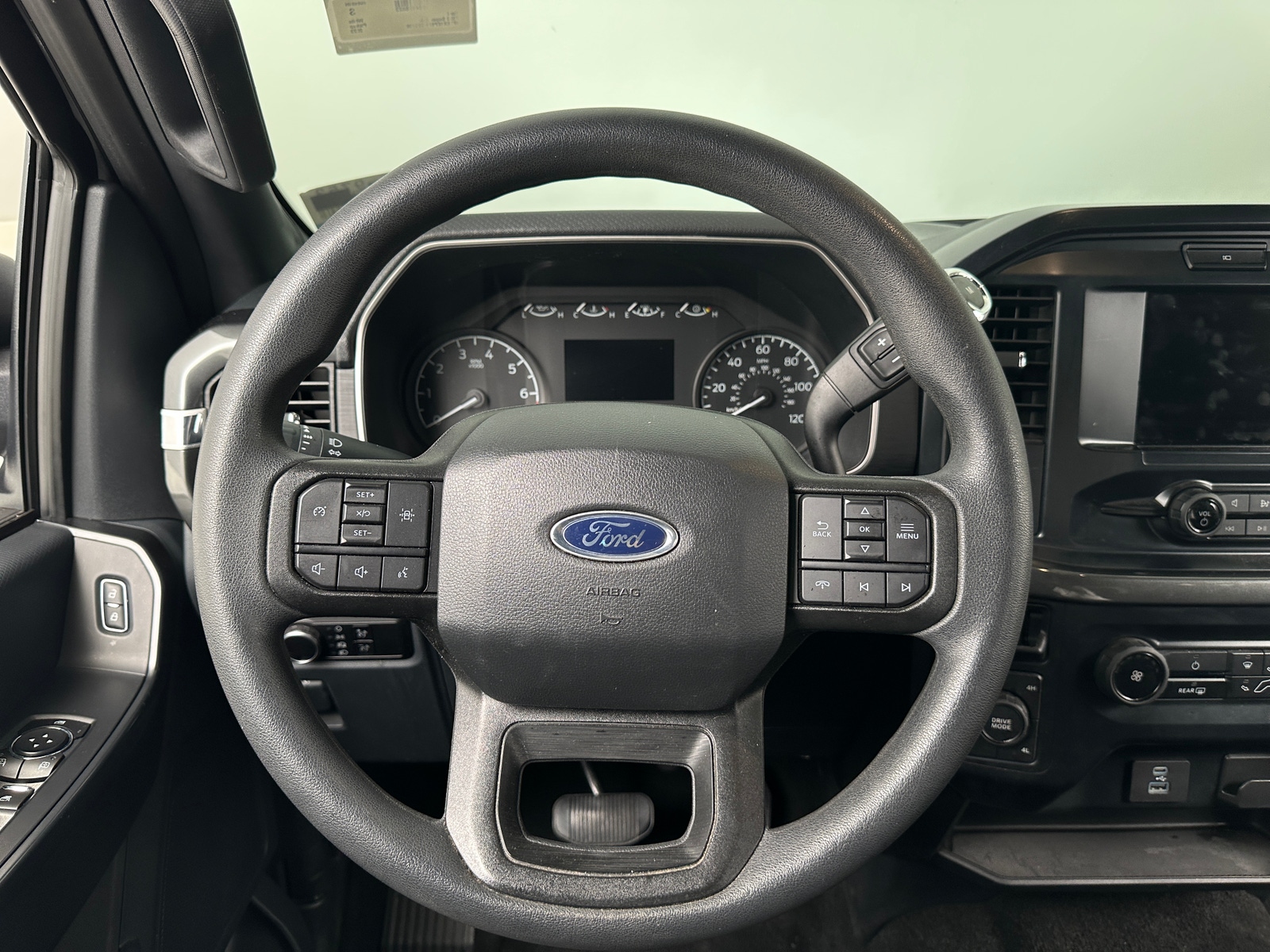 Thumbnail: 2023 Ford Econoline - 5