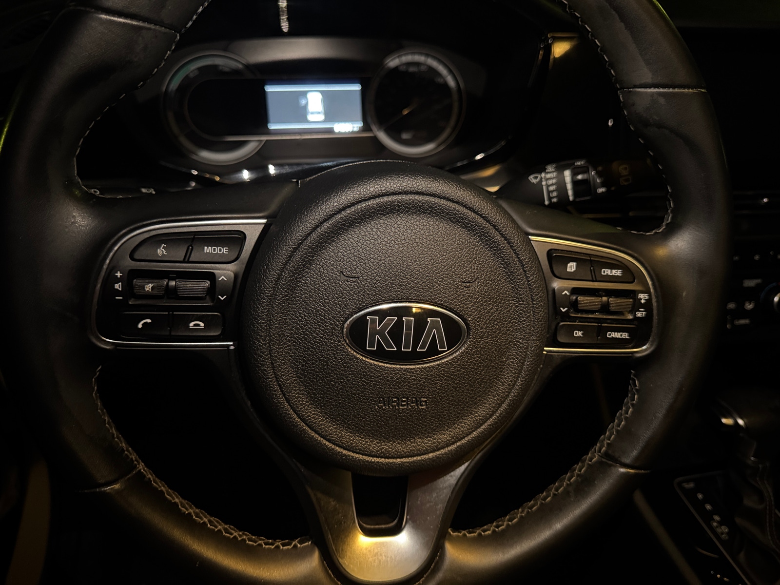 Thumbnail: 2021 Kia Niro - 5