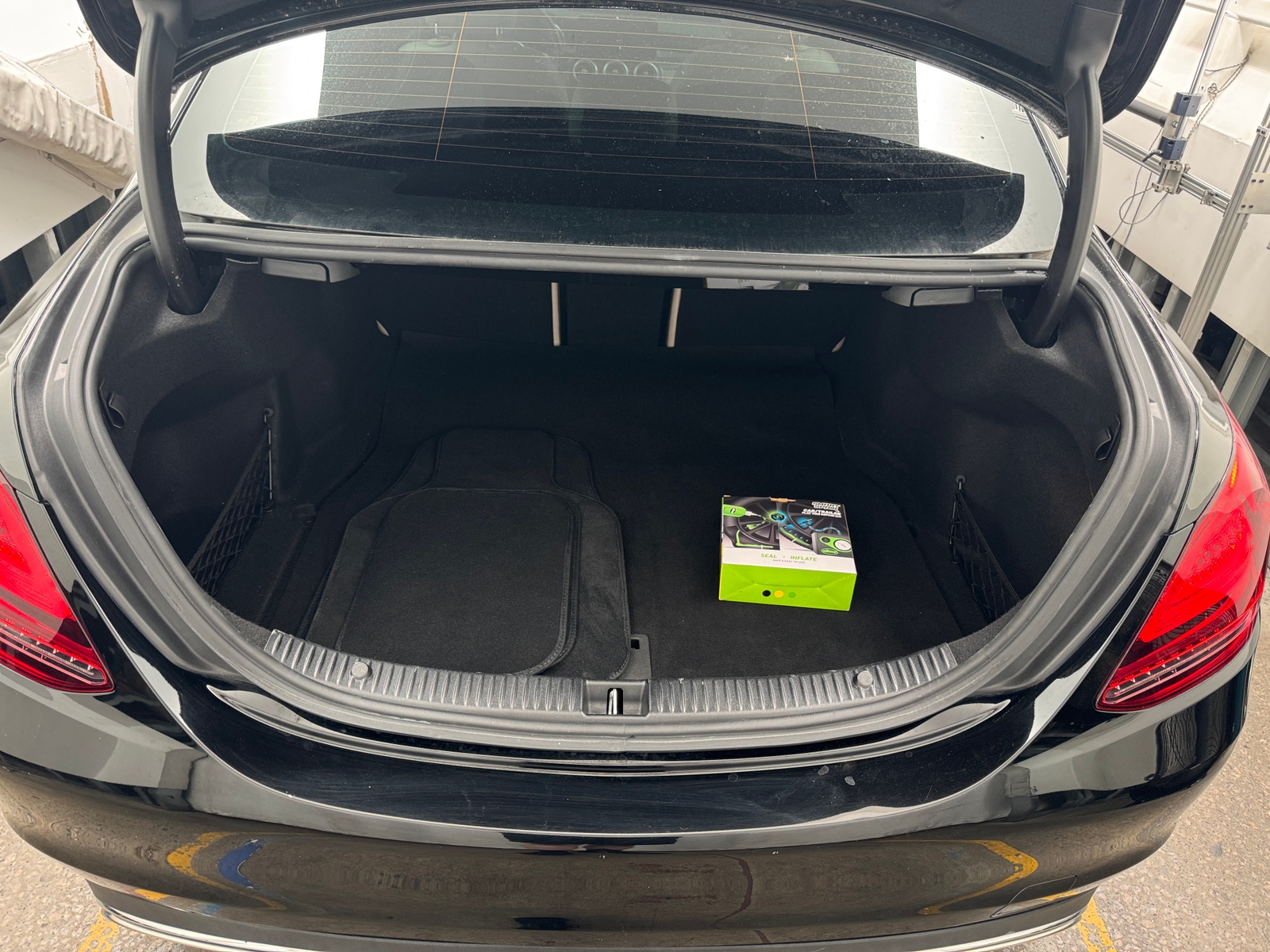 Thumbnail: 2021 Mercedes-Benz C-Class - 6